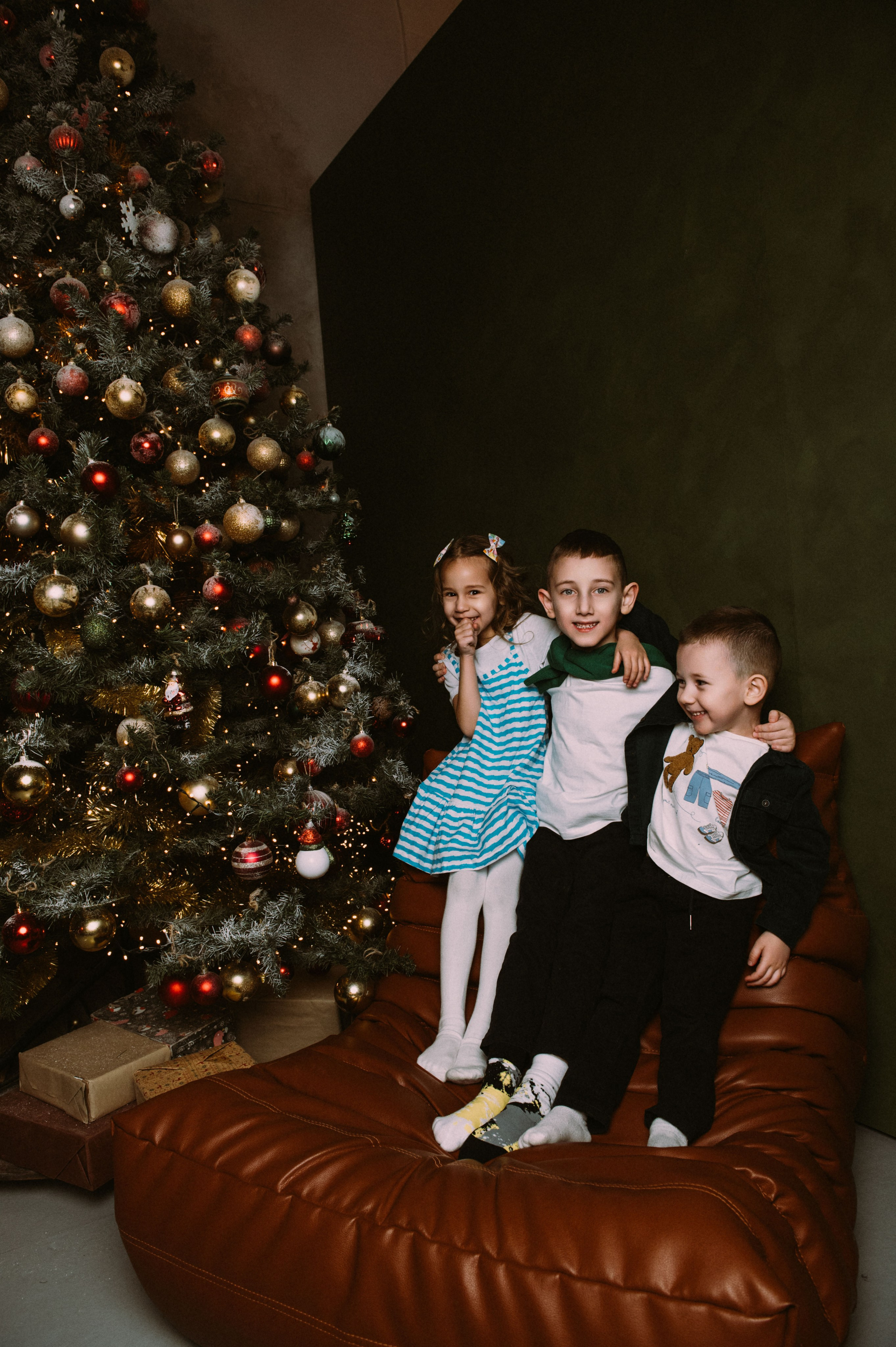 Большая семья собралась вместе на Новый год. Фотограф в Сургуте Светлана Гибадуллина