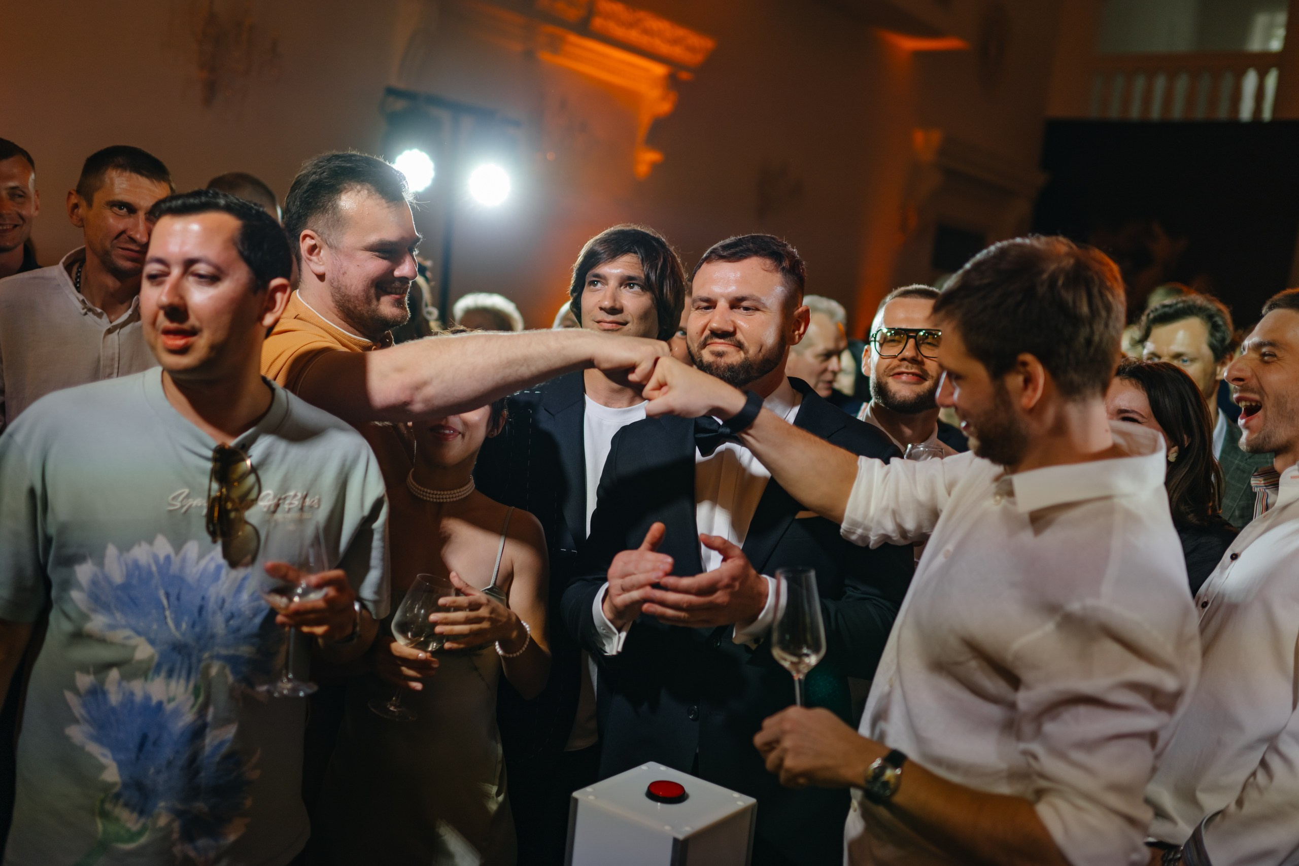 Фотограф на свадьбу Минск Москва Санкт-Петербург Свадебный фотограф Фотограф на свадьбу Репортажный фотограф Love Story Свадебная прогулка. Свадебный фотограф — Крюков Константин