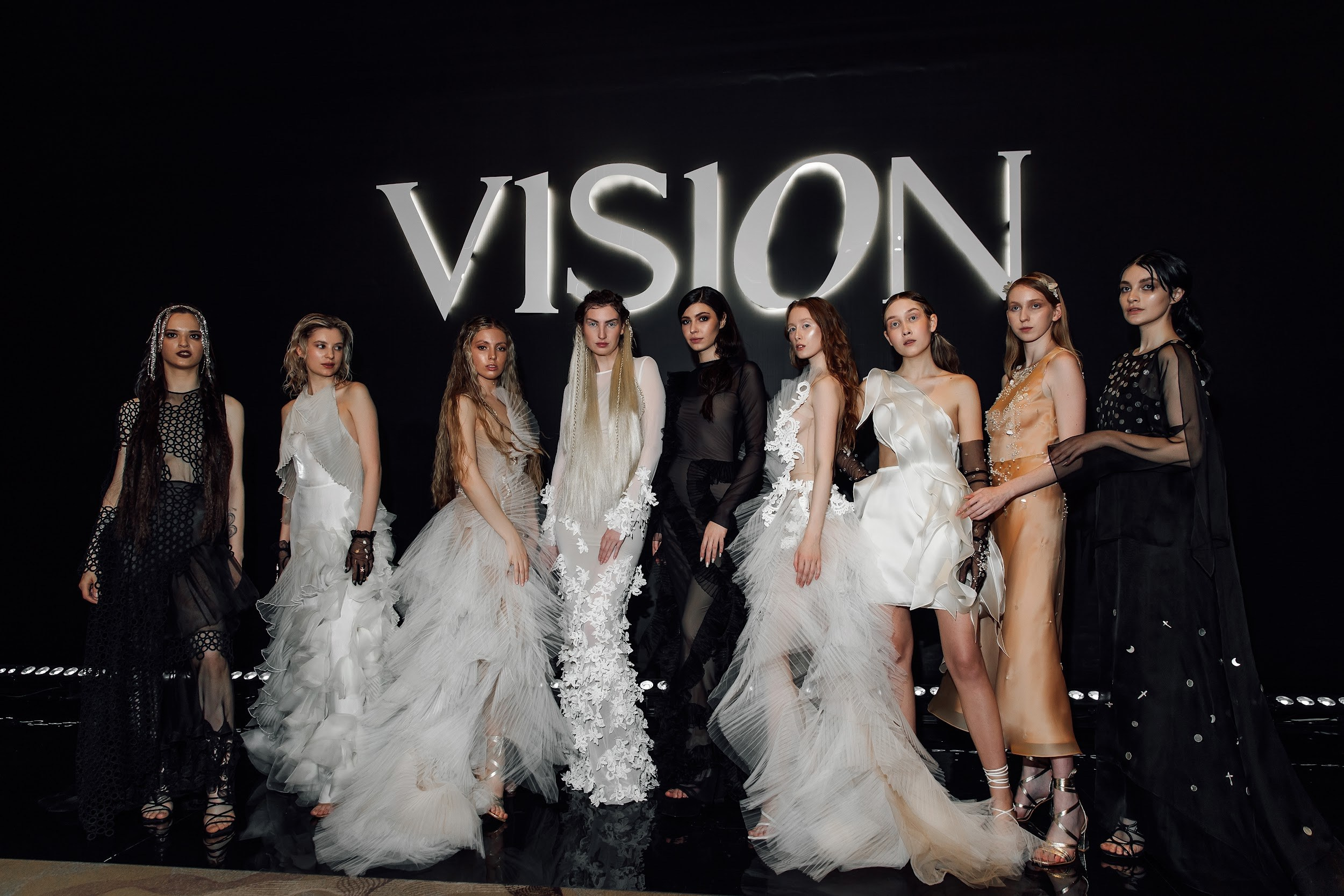 VISION. Любовь Чуляева — свадебный фотограф в Москве и Европе