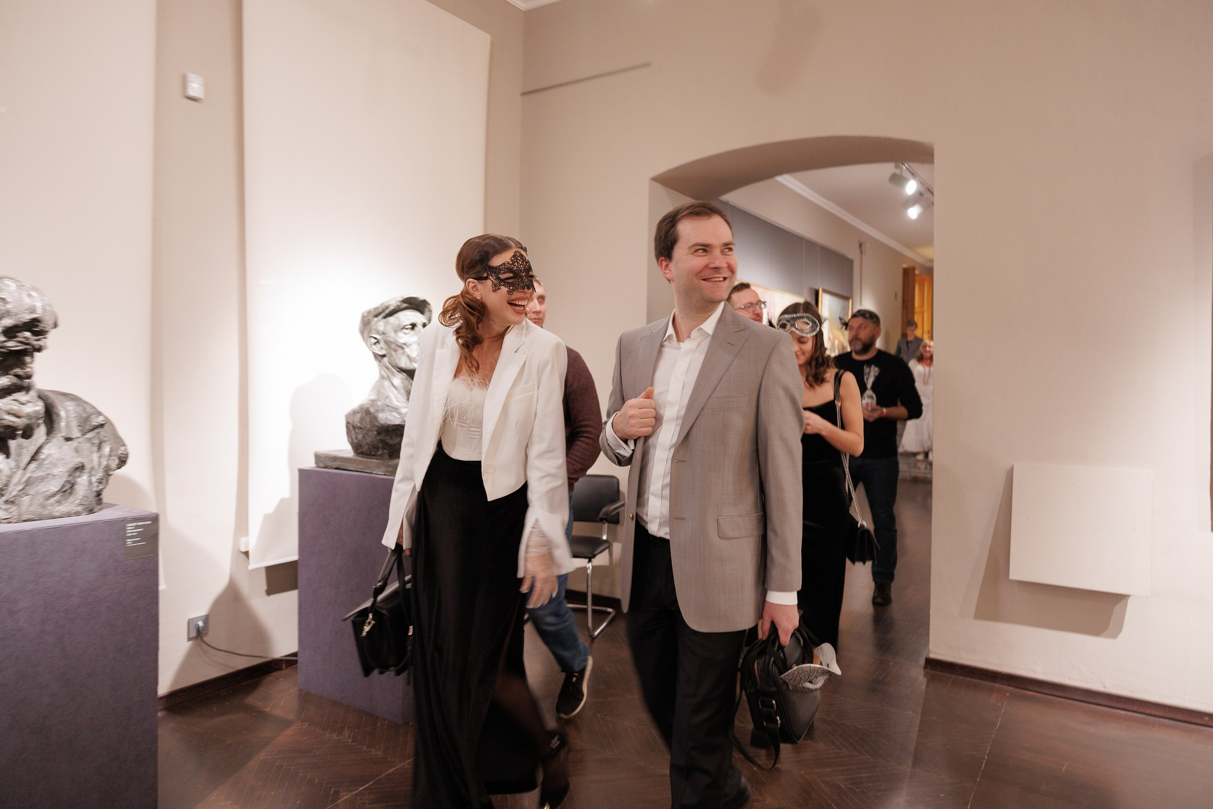 Фотограф на съемкку копоратива. Контент для бизнеса в Екатеринбурге Полдень Медиа