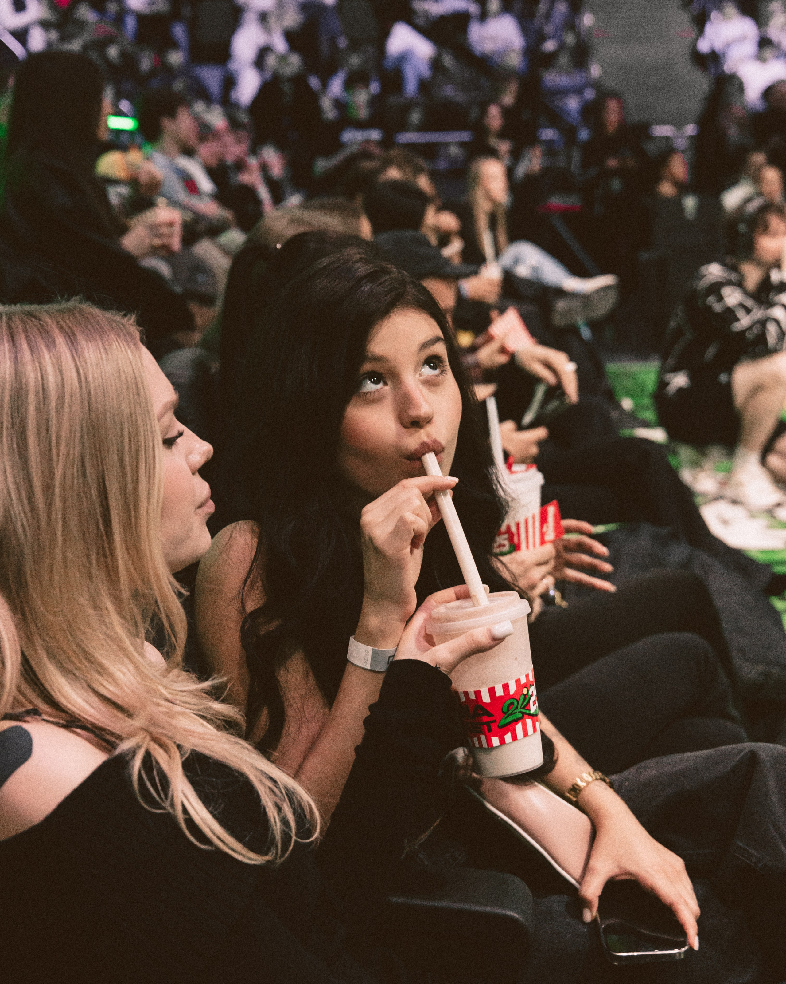 Mediabasket. Портретный фотограф Таня