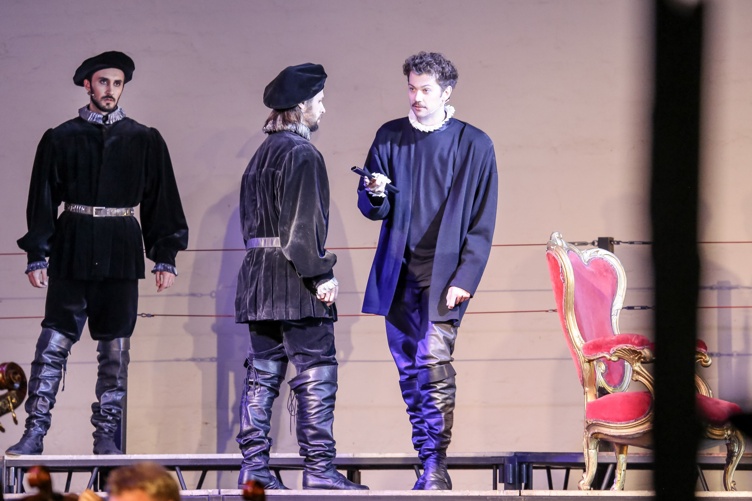 Замыслы с размахом: «Гамлет» на фестивале «Ростовское действо». Дарья Письменюк / Darya Leitstern — фотограф, музыкант, журналист, путешественник