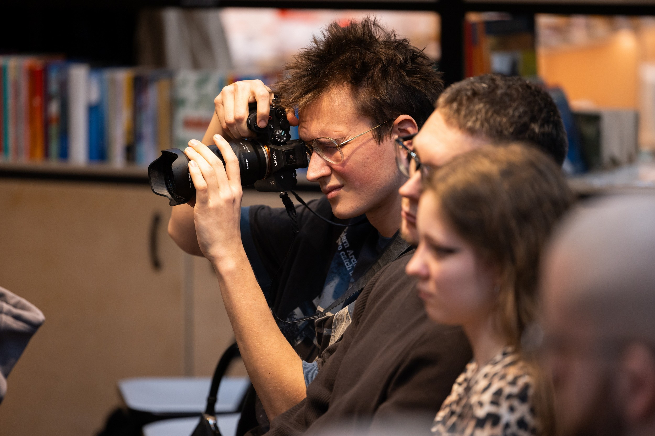 Концерт «Макулатуры» и творческая встреча с писателями в Туле (11-12 марта 2026). Репортажный фотограф Алексей Пирязев