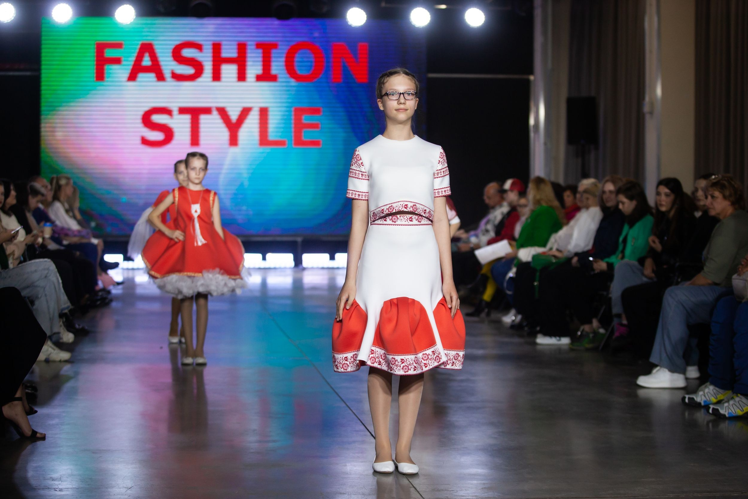 Фестиваль моды и красоты Fashion Style (11 мая 2024). Репортажный фотограф Алексей Пирязев