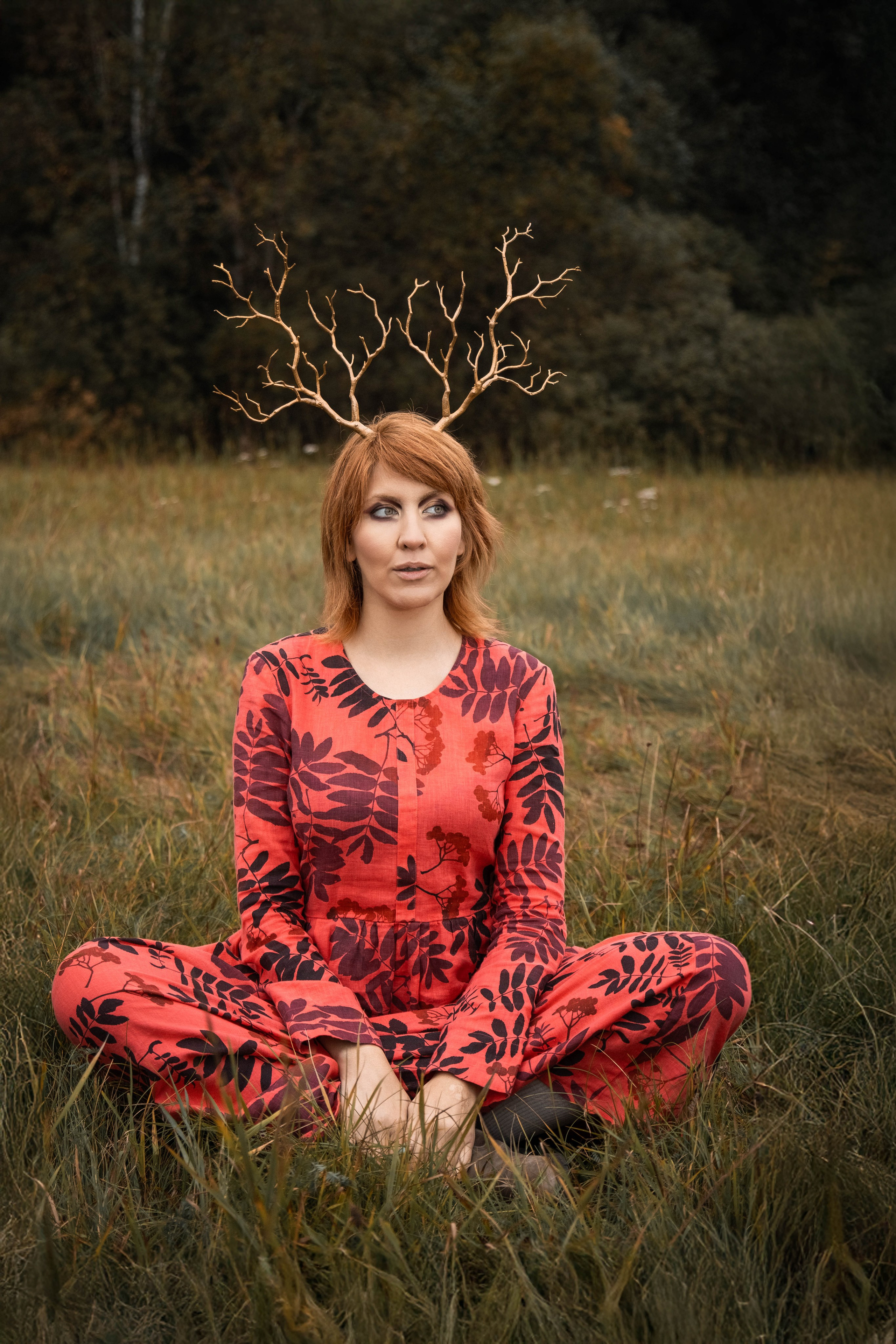 В ожидании чуда, так хочется сказки! (Полина 38 лет) И я, твой женский фотограф помогу в этом. Фотографирую женщин 40+ Ольга Лазаренко Смоленск