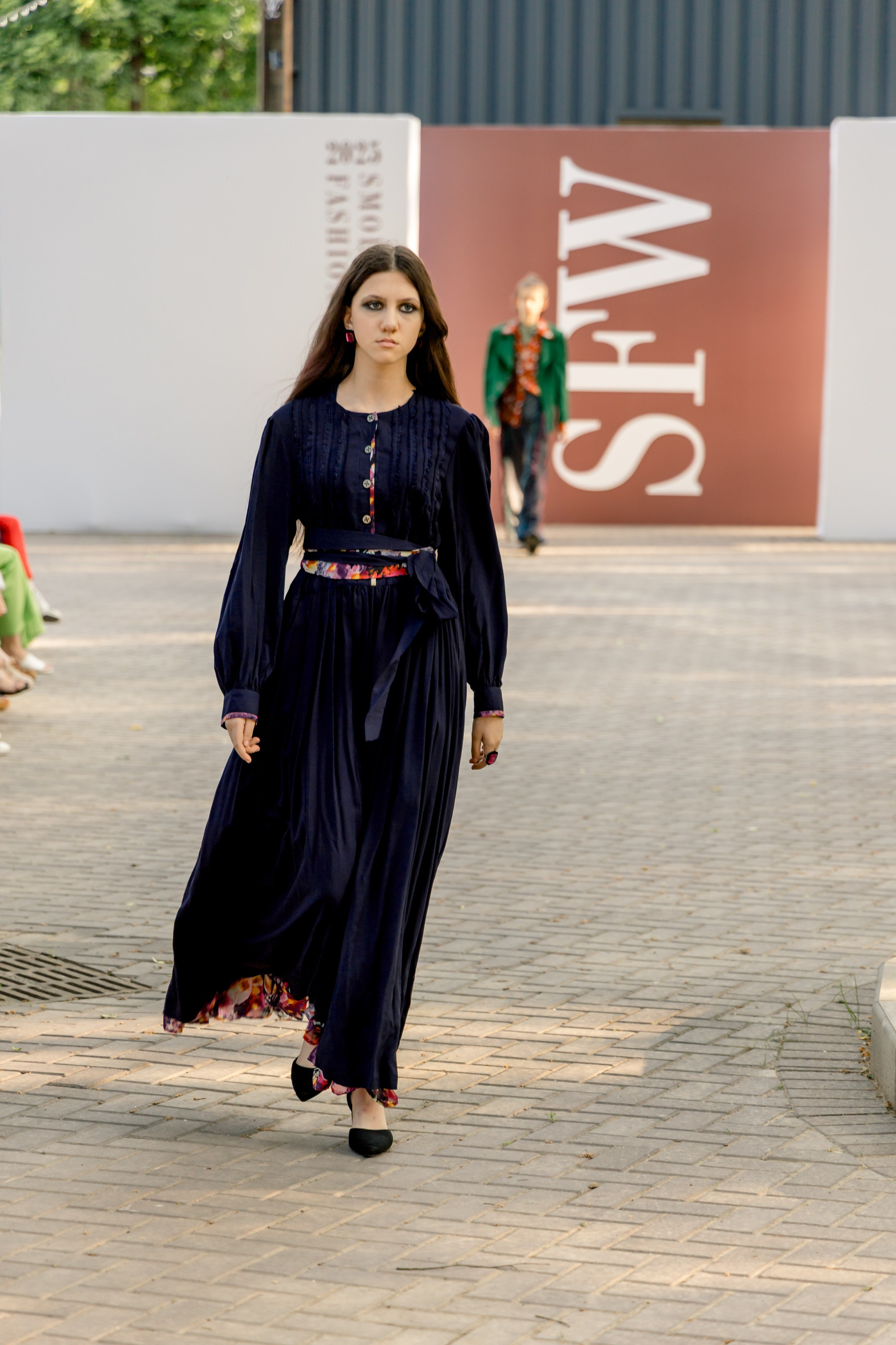 Smolensk Fashion Week 2025_показы_ДЕНЬ 1_ВЕЧЕРНИЙ ПОКАЗ_19:00. Главная