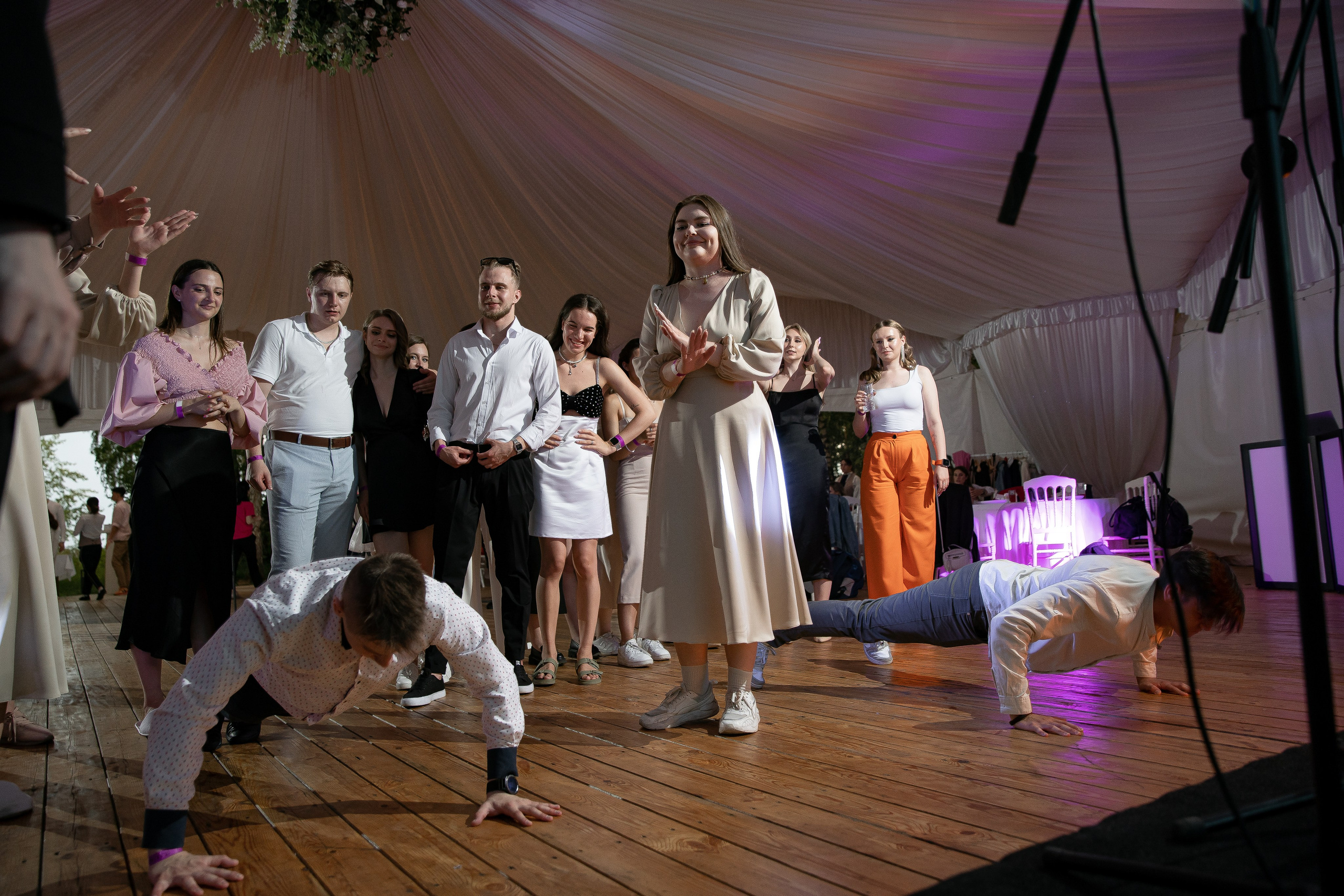 Выпуск НГУ экономический. Свадебный Фотограф Илья Чепайкин. Калининград