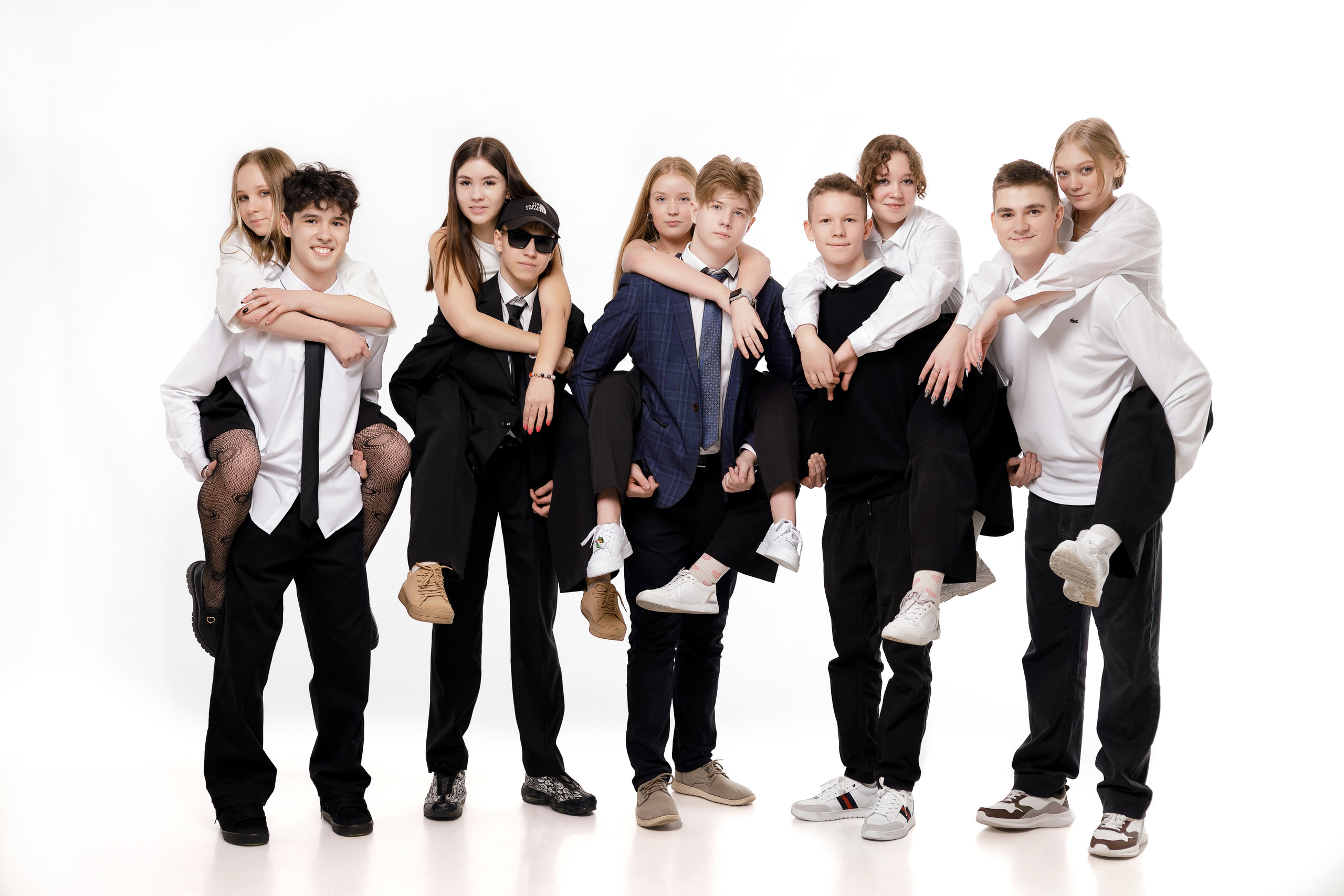 Зал Fashion. Выпускные альбомы. Школьный и семейный фотограф Виктория Игнатьева