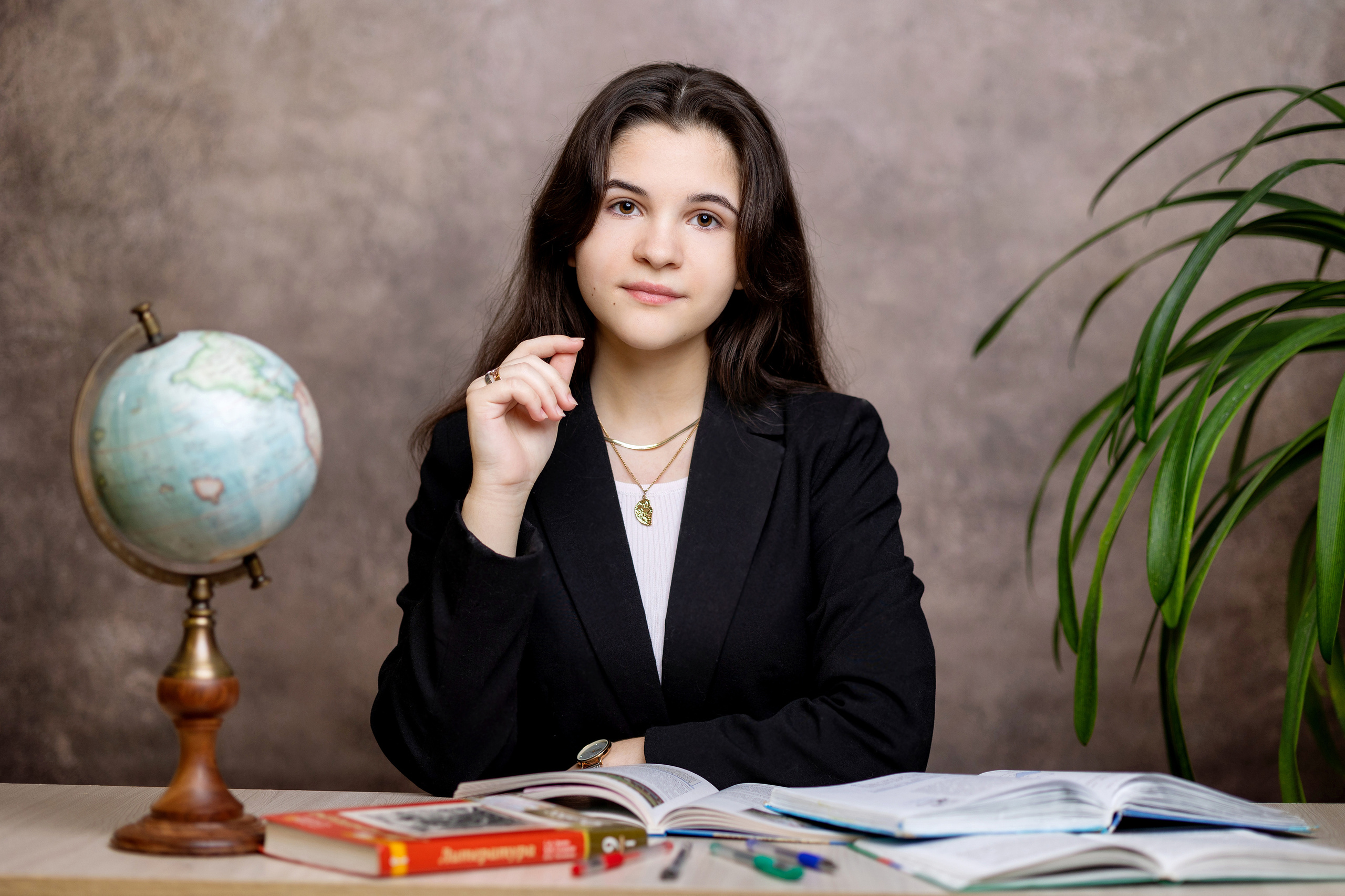 Школа 37 Великий Новгород. Выпускные альбомы. Школьный и семейный фотограф Виктория Игнатьева