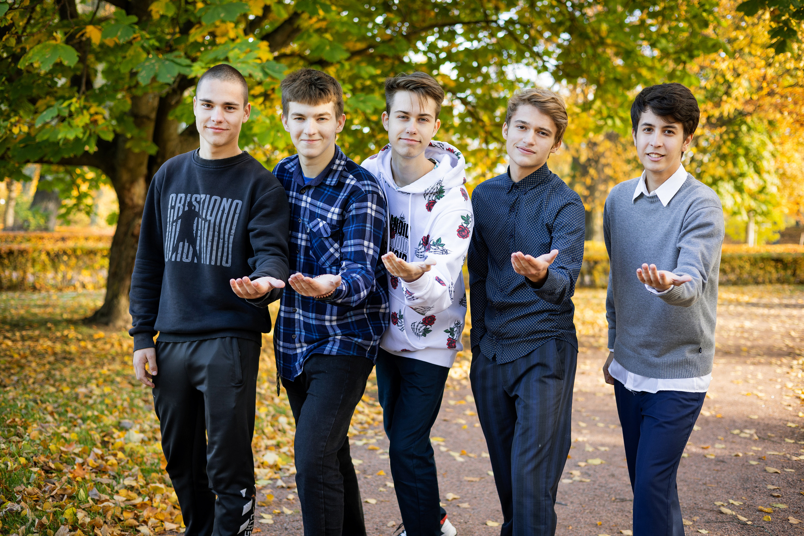 Уличная съёмка. Выпускные альбомы. Школьный и семейный фотограф Виктория Игнатьева