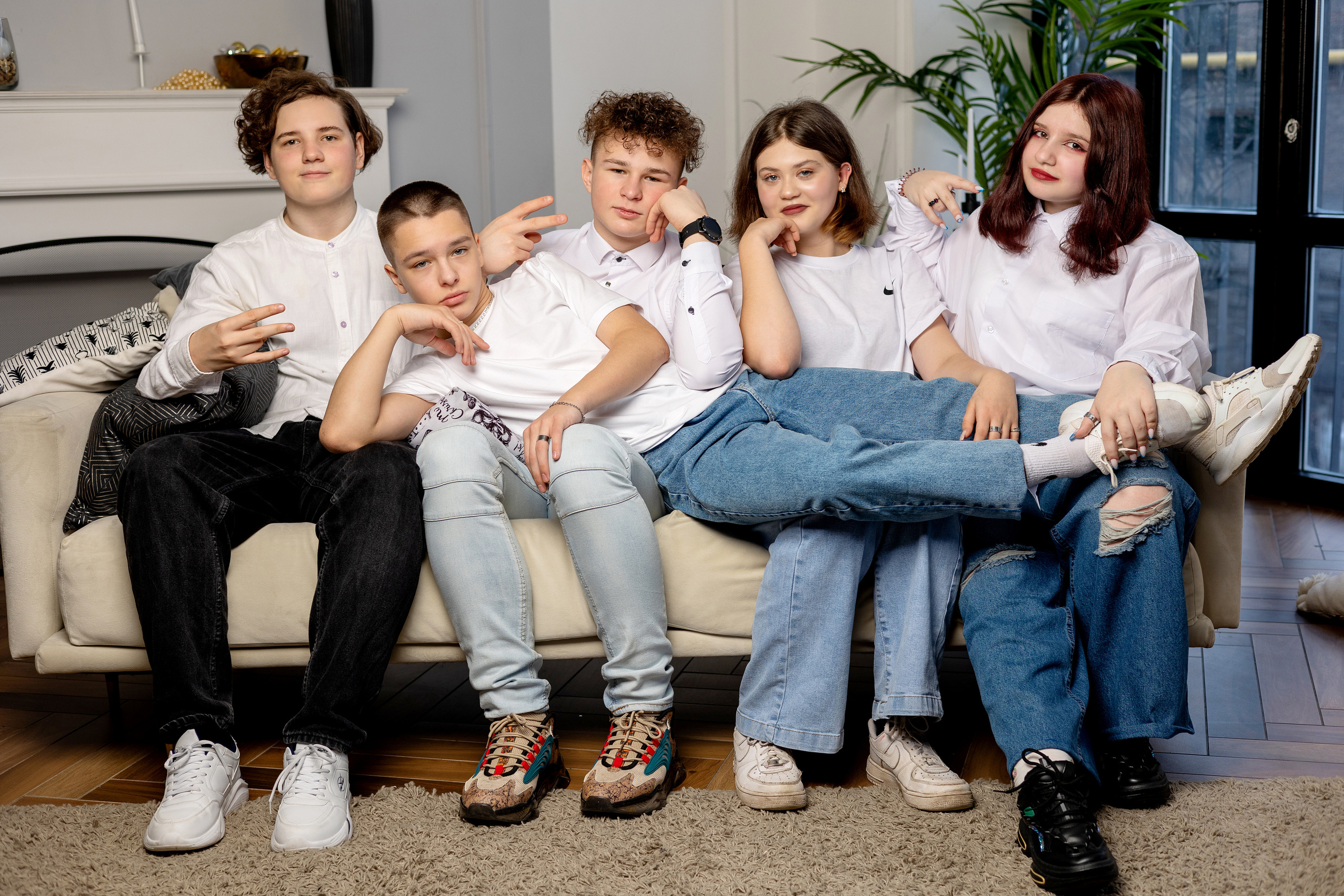 Зал Plaza. Выпускные альбомы. Школьный и семейный фотограф Виктория Игнатьева