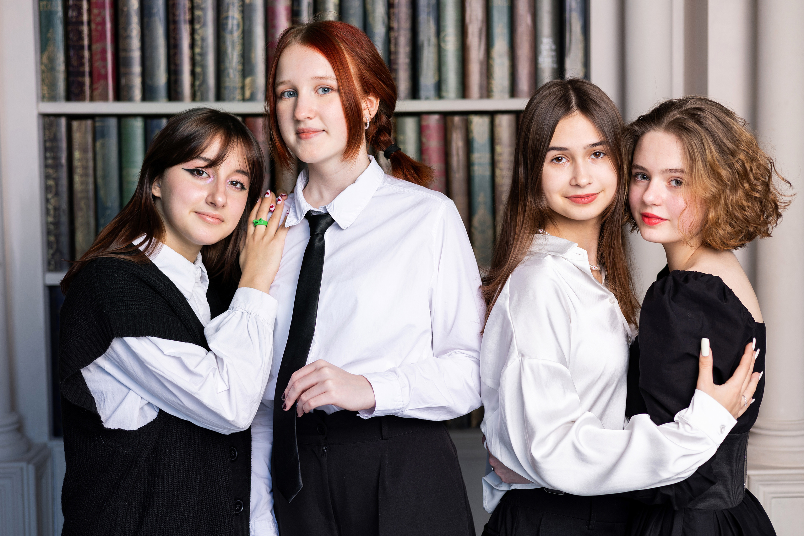 Зал Галерея. Выпускные альбомы. Школьный и семейный фотограф Виктория Игнатьева