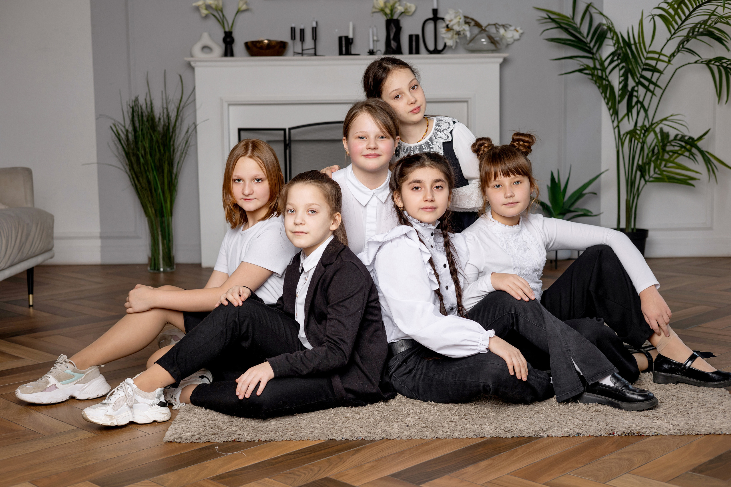 Зал Plaza. Выпускные альбомы. Школьный и семейный фотограф Виктория Игнатьева