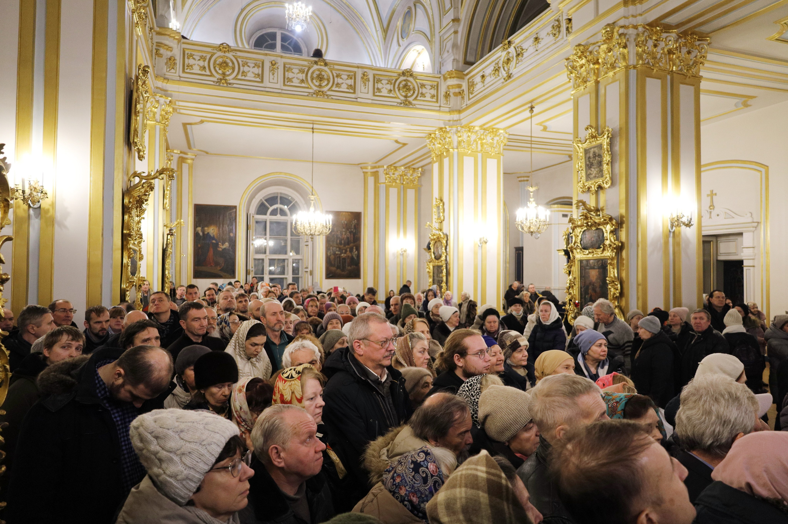СЛУЖЕНИЕ В КАНУН ДНЯ ПАМЯТИ СВЯТИТЕЛЯ НИКОЛАЯ ЧУДОТВОРЦА. НИКОЛО-БОГОЯВЛЕНСКИЙ МОРСКОЙ СОБОР