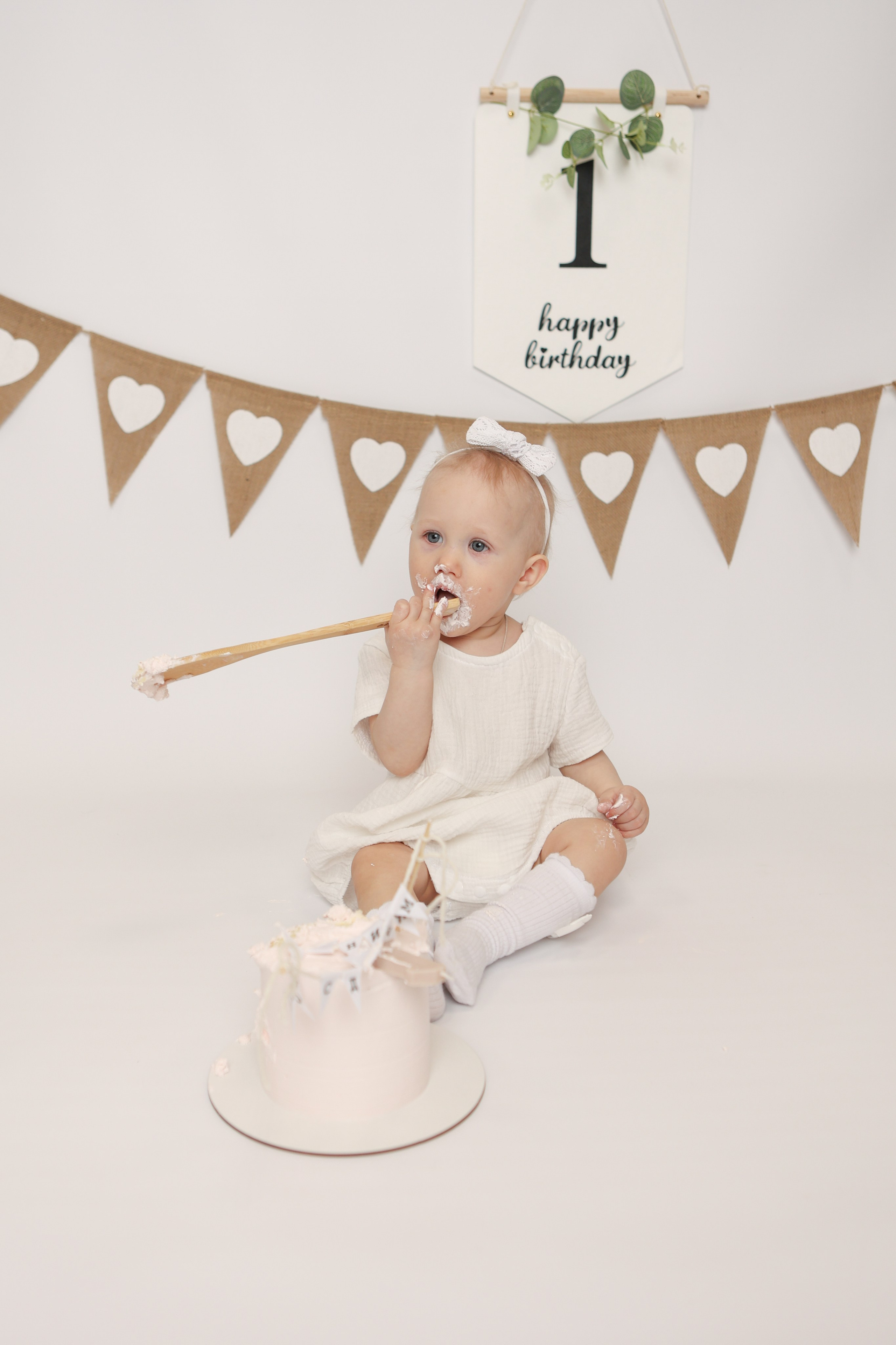 Крушение тортика. Фотограф новорожденных. Детский и семейный фотограф Марьяна Юдина