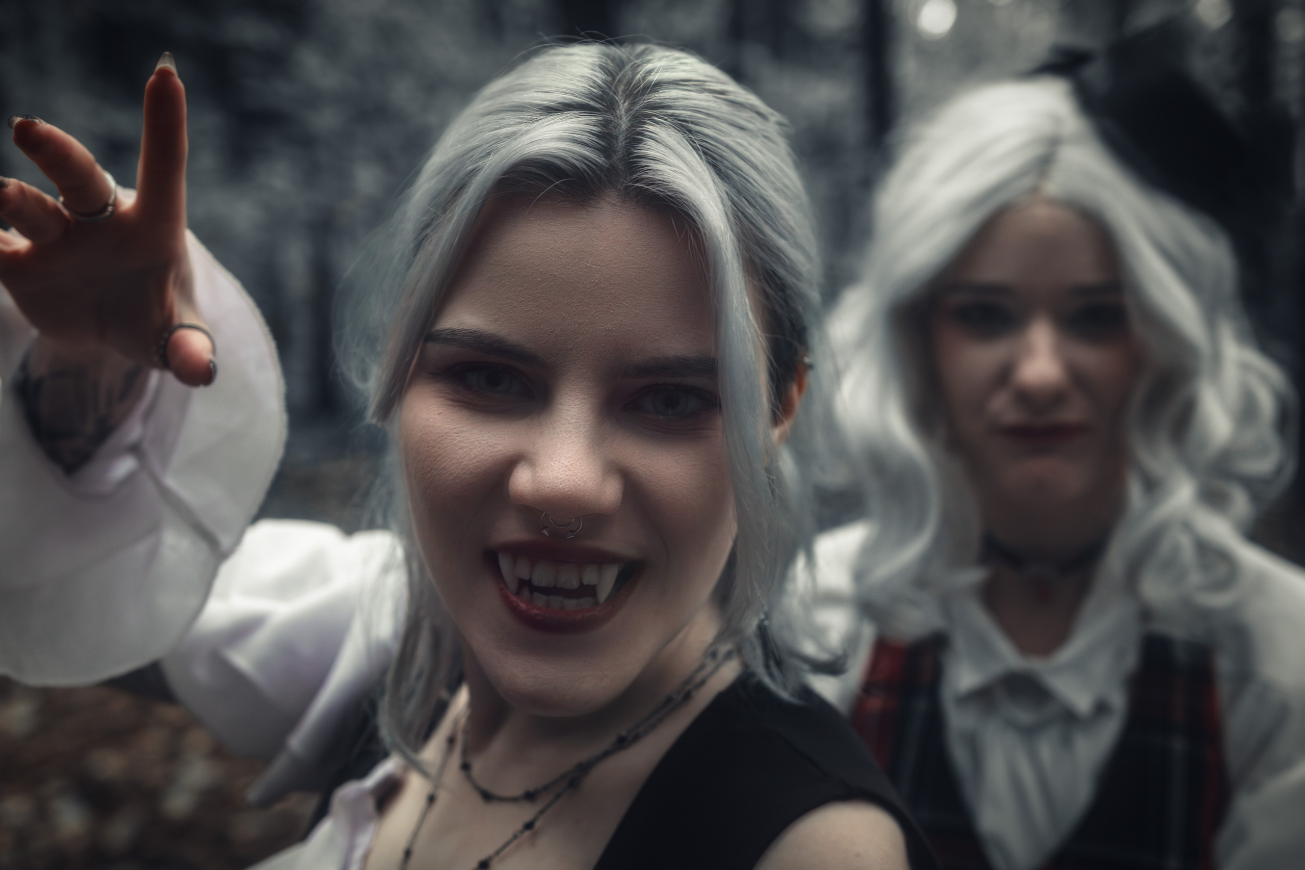 Фотосессия Вампиры в лесу