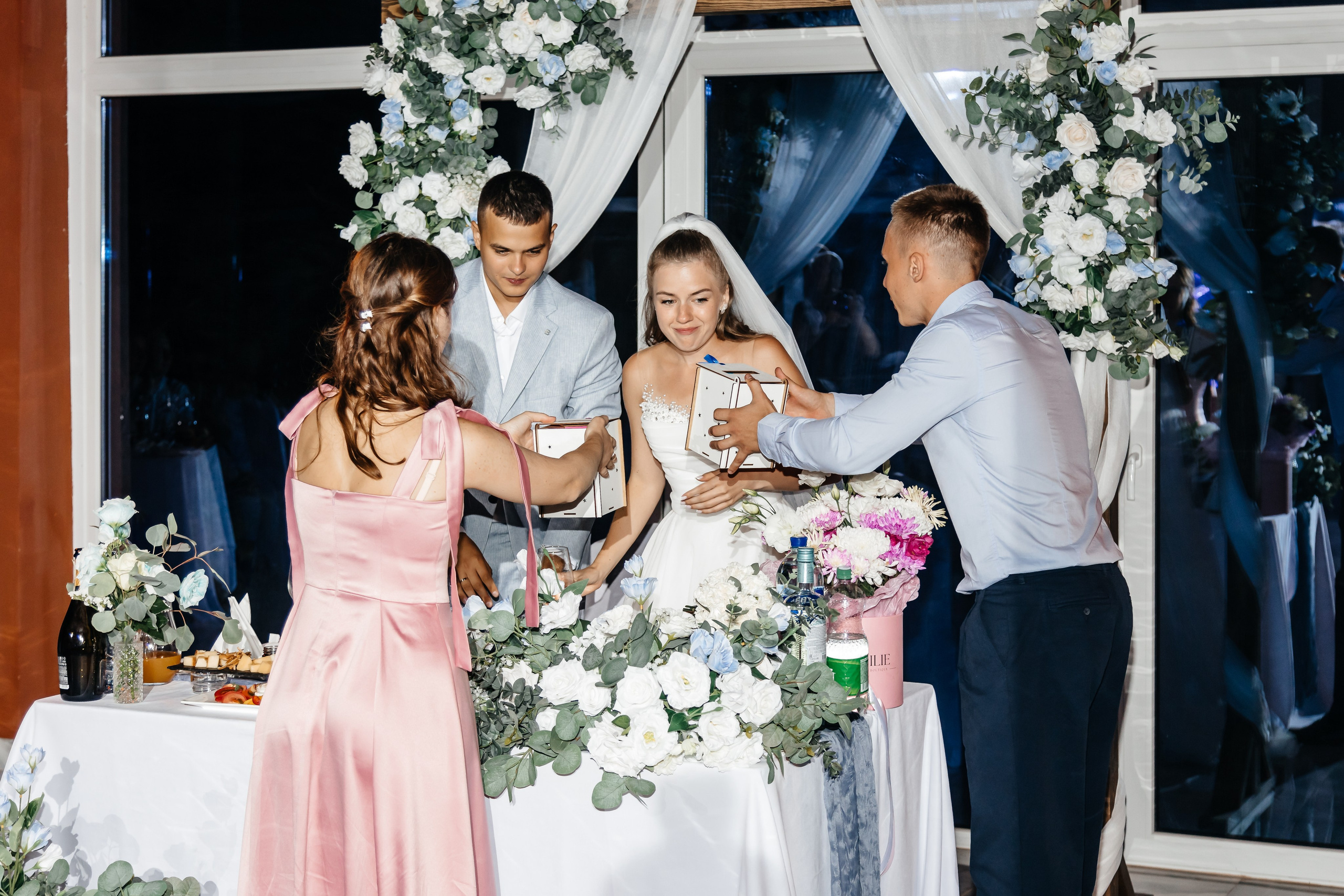 Анонс свадьбы Юлии и Александра. Свадебный фотограф в Крыму и Севастополе Ольга Баскакова