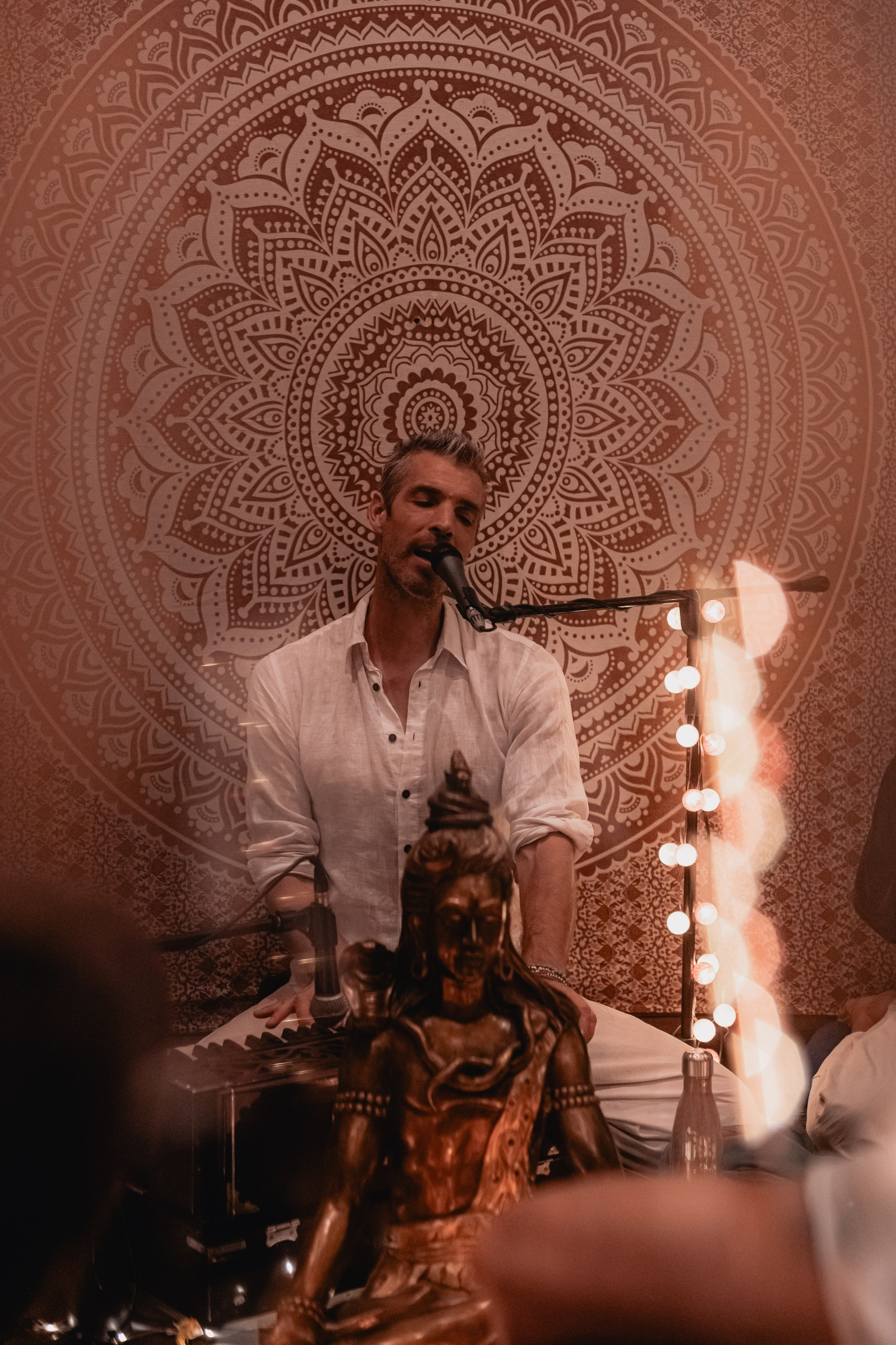 Christmas kirtan w Bhakti Bliss family. Mariam Bagdasaryan