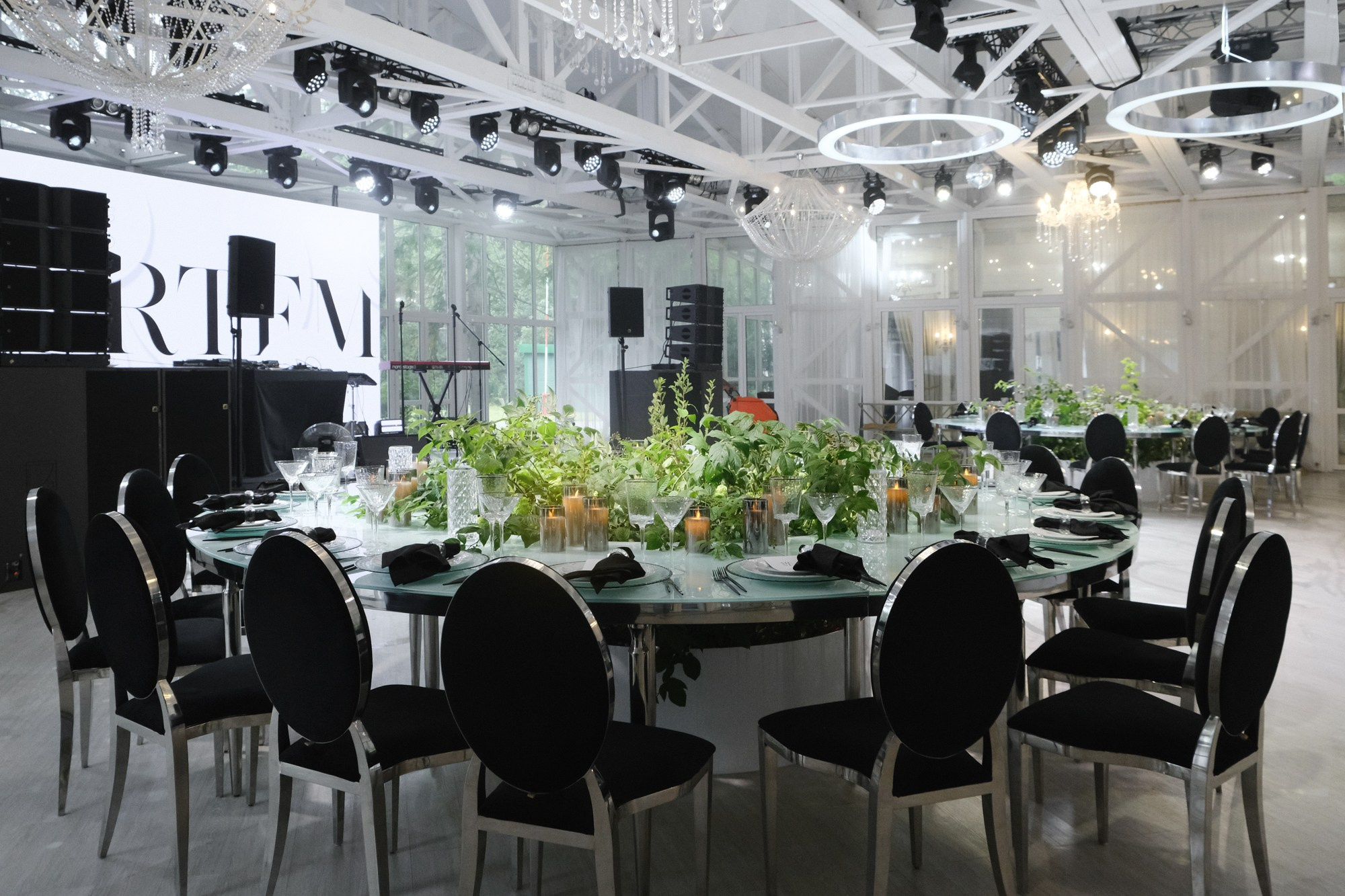 35 лет — Артем Дзюба / New Look Decor. Основное