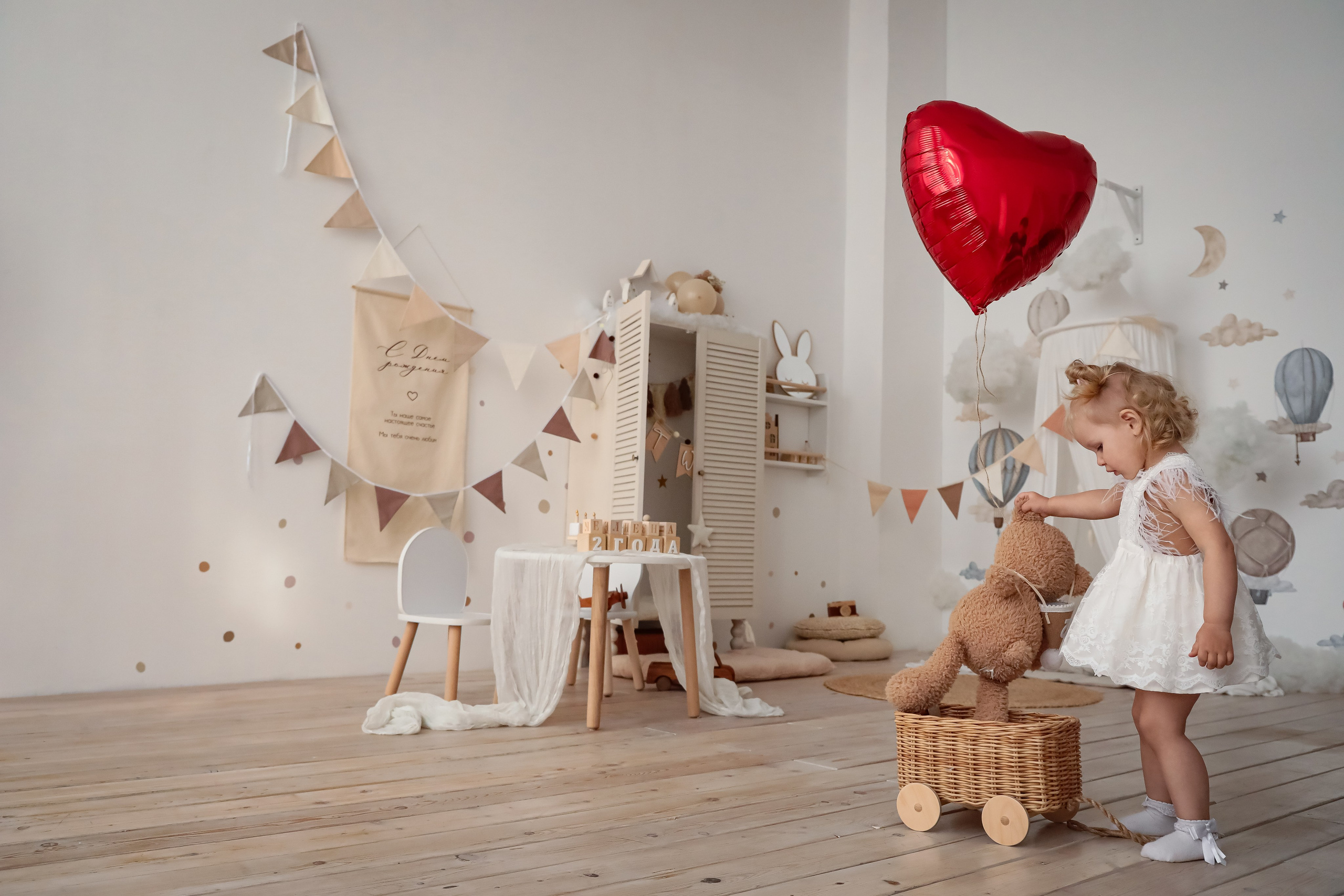 Елене 2 годика. Фотограф г. Хабаровск. Семейные и индивидуальные съёмки