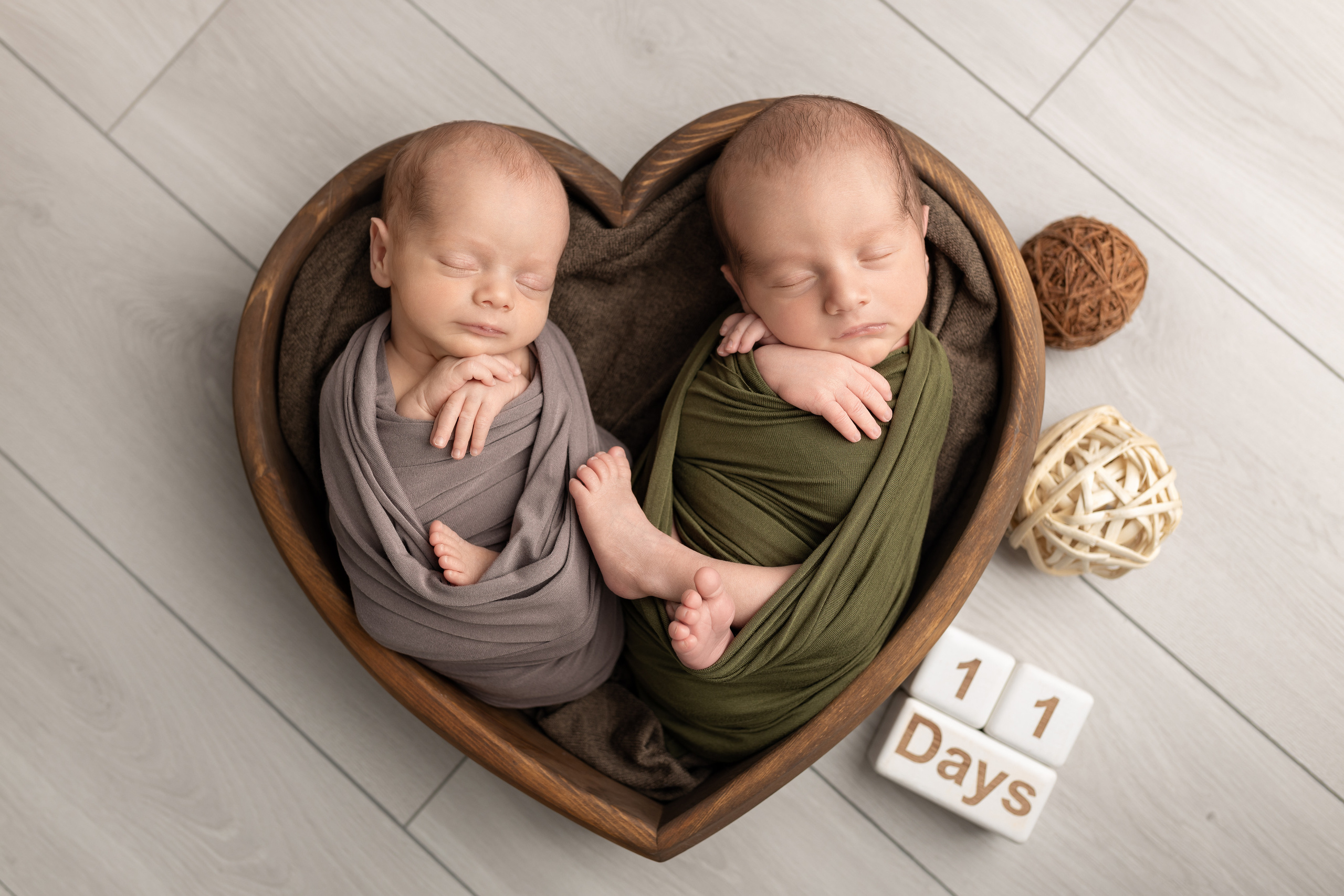 Артём и Алёна (пакет максима). Фотограф новорожденных в Барнауле Русакова Анастасия