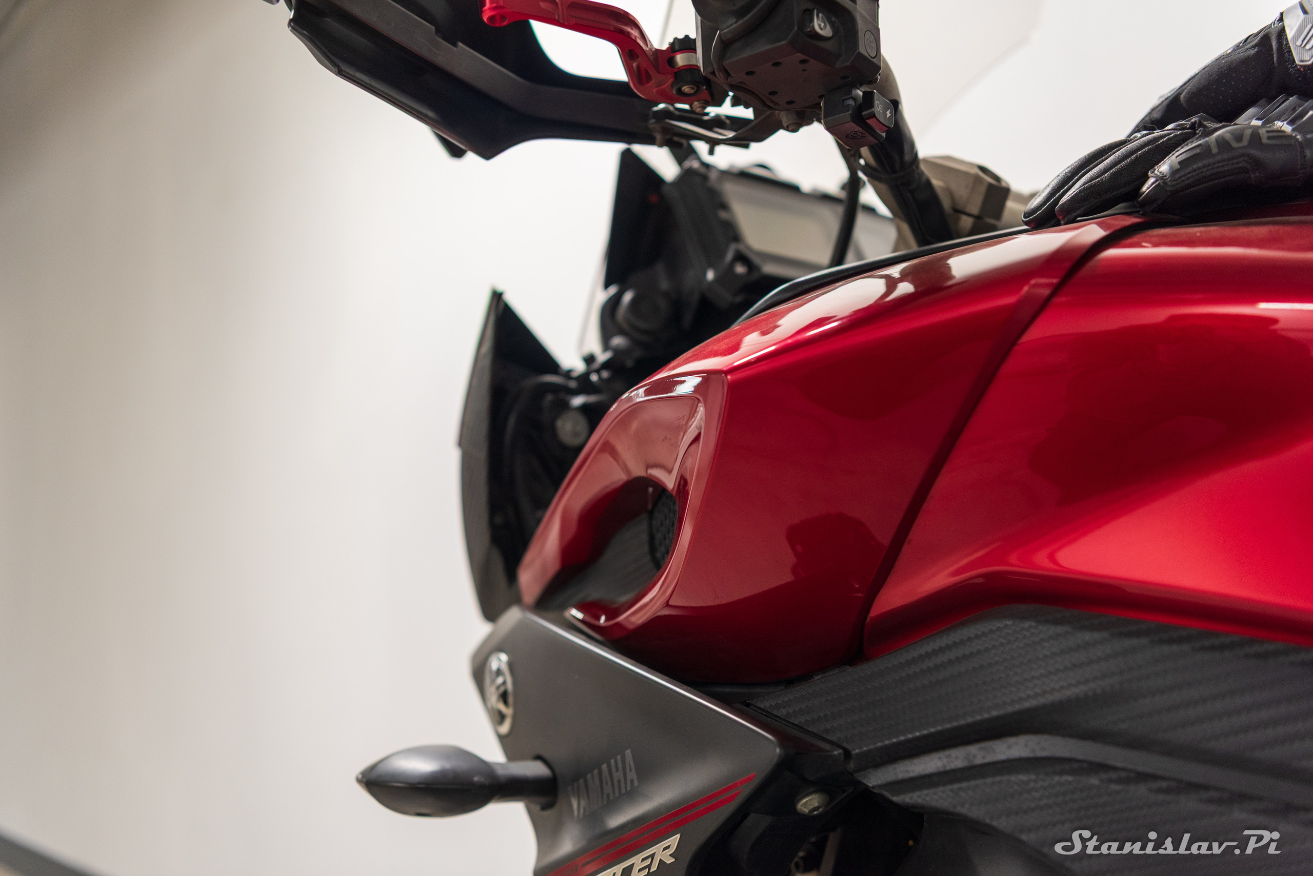 Творческие фотографии StanislavPi мотоцикла Yamaha Tracer первого поколения 2015 года выпуска