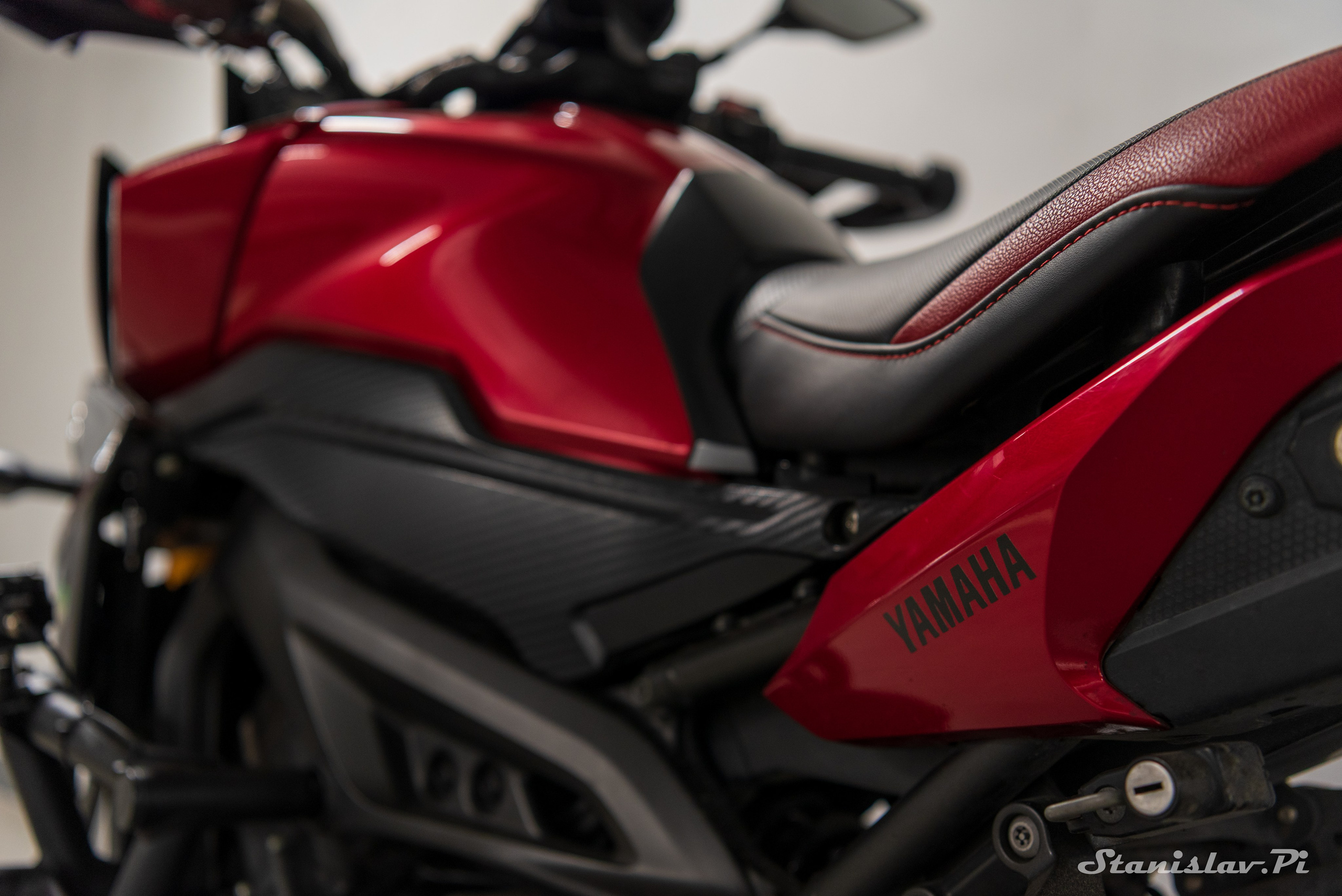 Творческие фотографии StanislavPi мотоцикла Yamaha Tracer первого поколения 2015 года выпуска