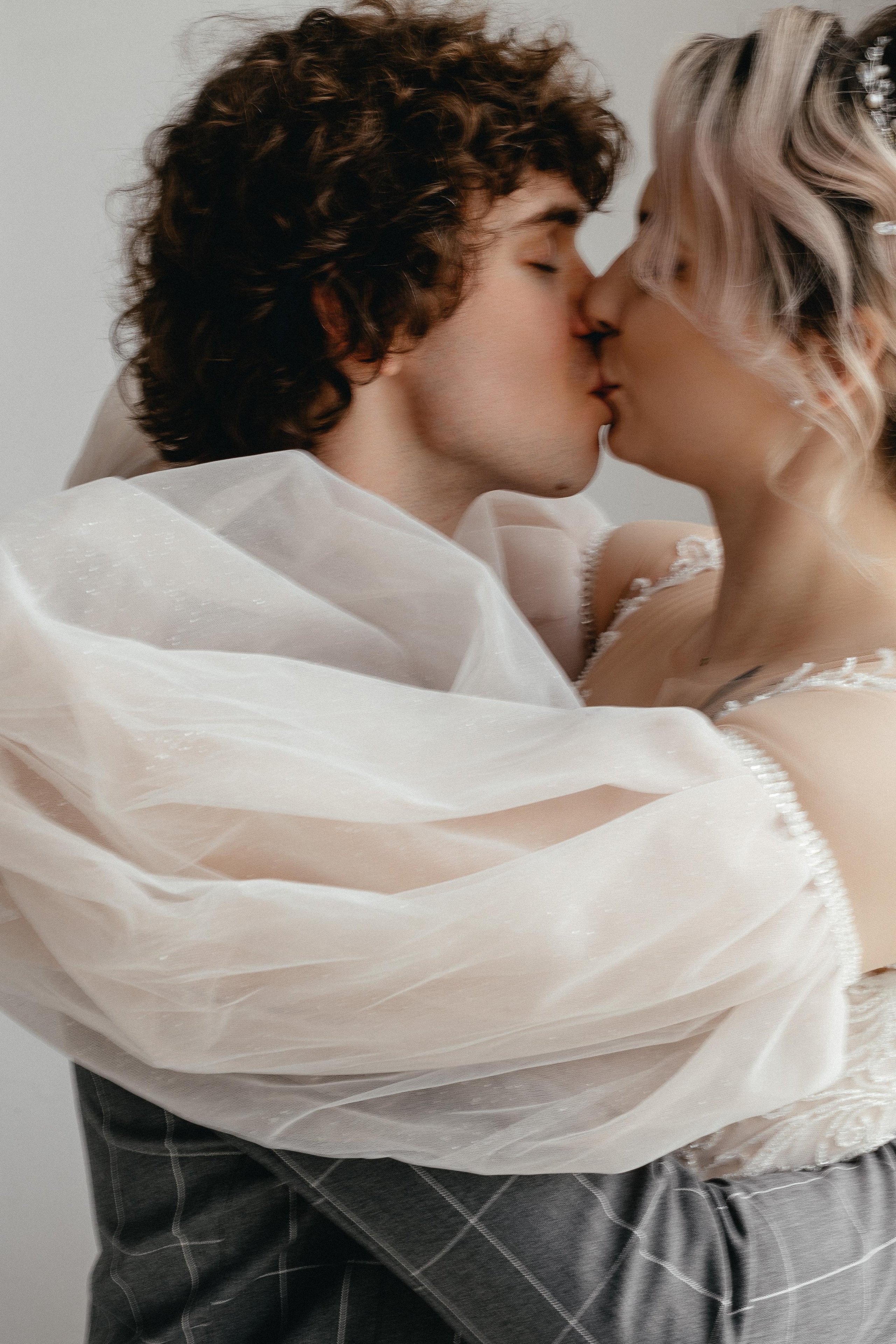 Свадебный и репортажный фотограф Евгений Петров