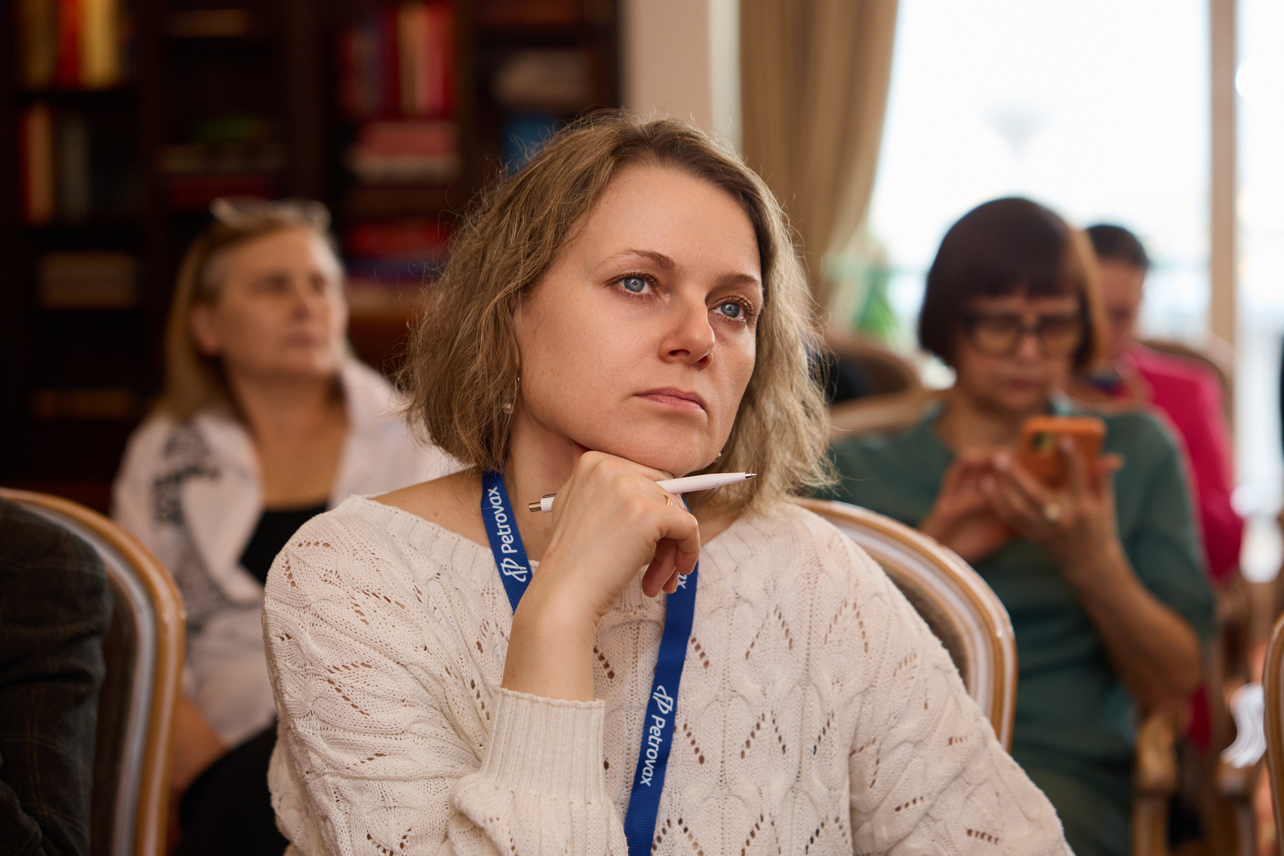 Пресс-завтрак с Михаилом Цыферовым (Петровакс) — репортажная съемка от Ильи Новикова. Видеограф, фотограф Илья Новиков Москва, Екатеринбург, Калининград