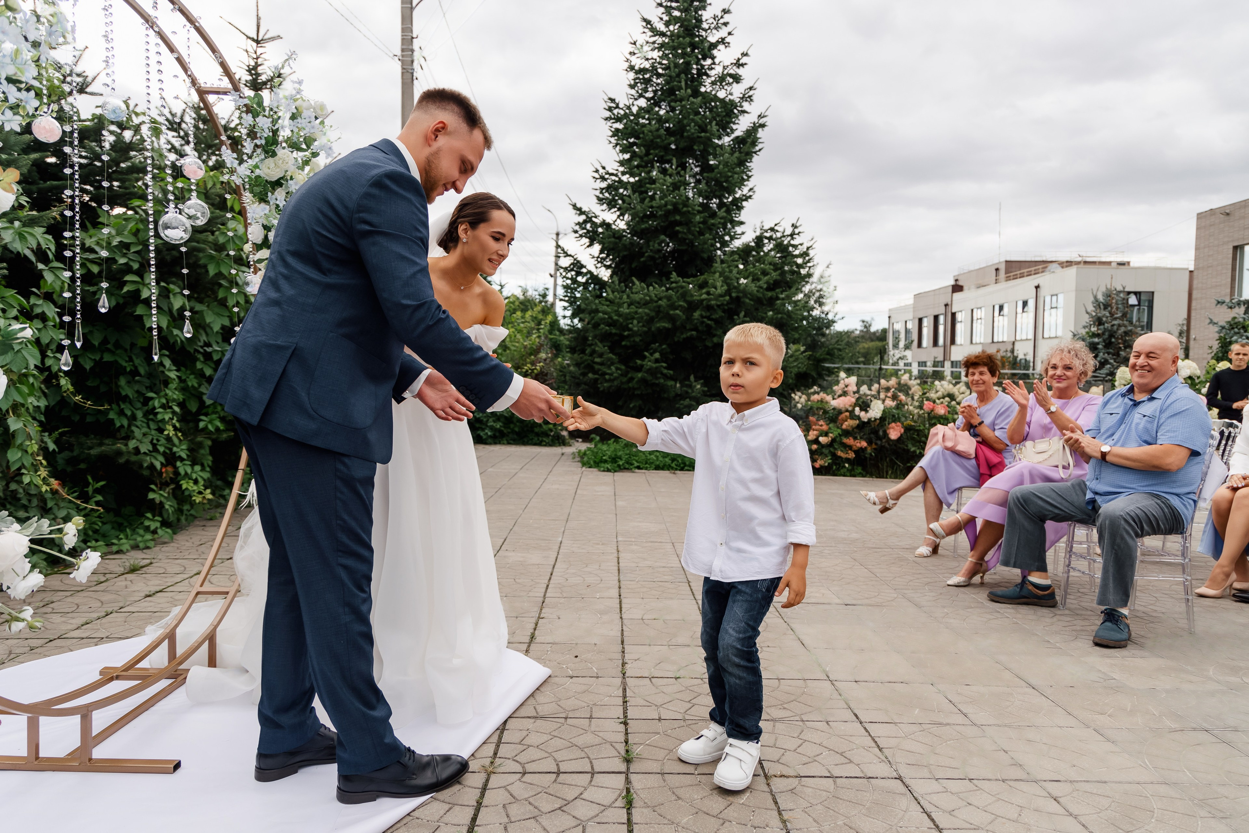 Данил и Екатерина. Sopka. Выездная регистрация. Свадебный фотограф в Хабаровске