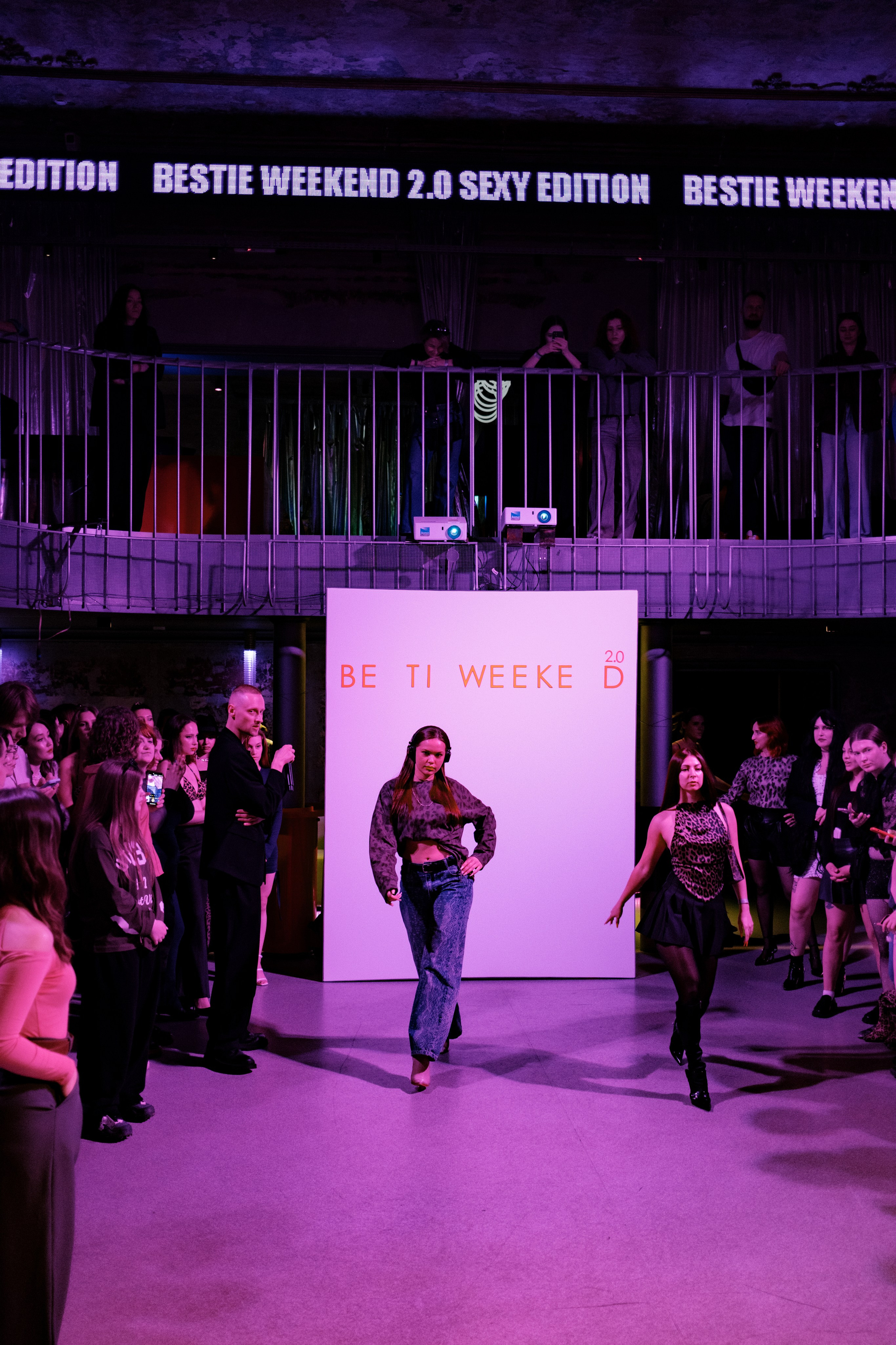 Реопртаж | Танцевальный бал BESTIE WEEKEND 2.0 SEXY EDITION |. Репортажный фотограф в Калининграде Екатерина Суханова