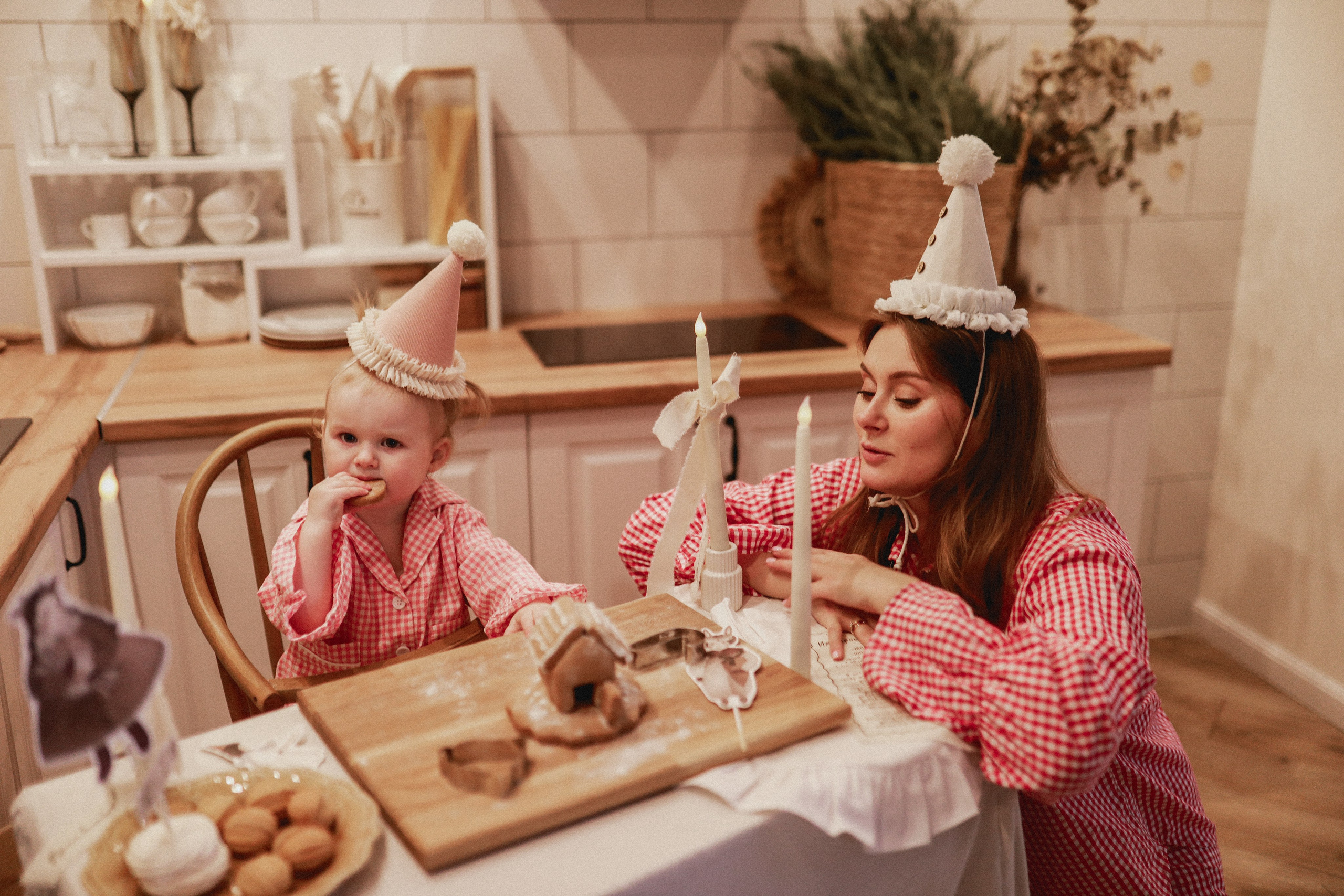 Дочки-матери