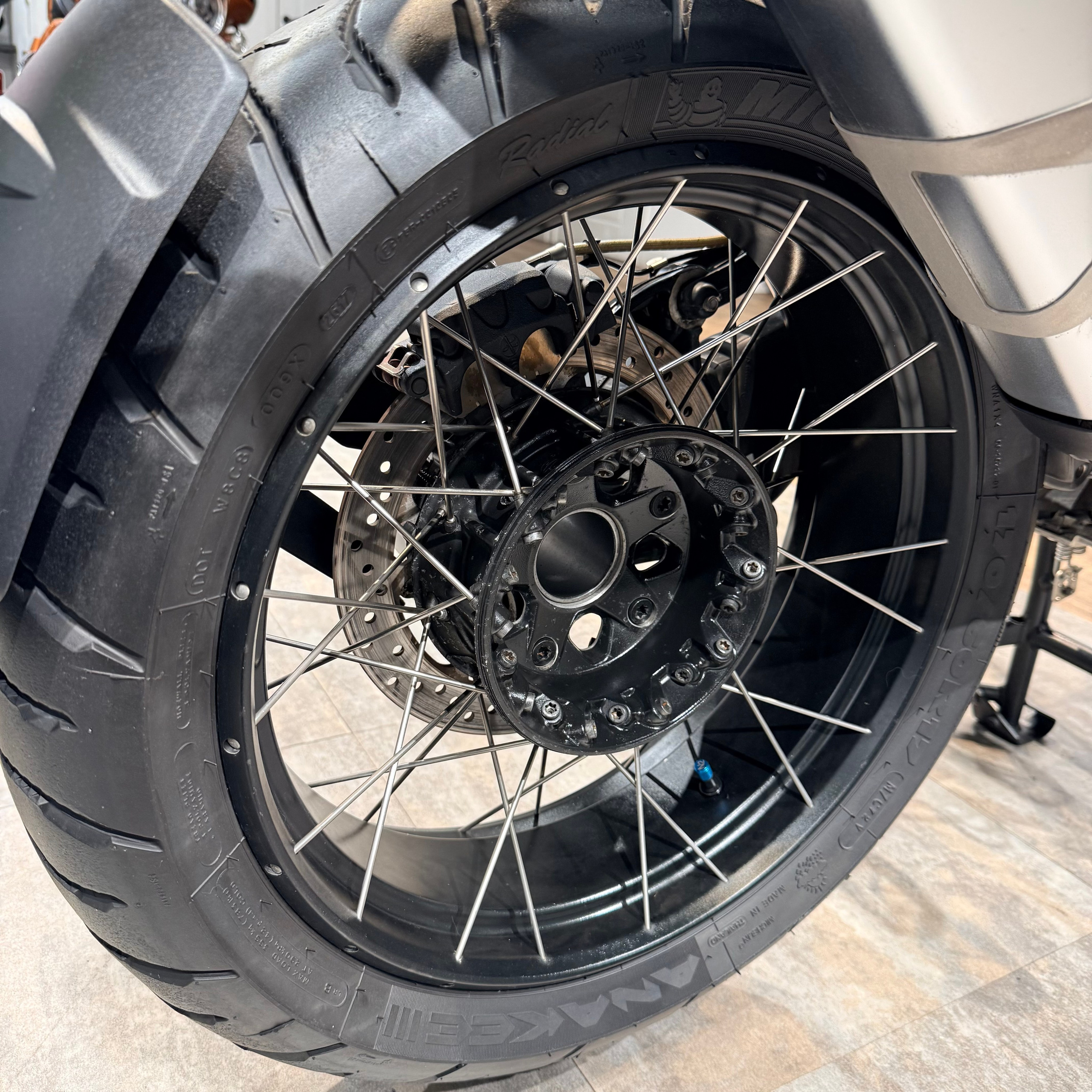 2015 BMW R1200GS Adventure Alpine White. Hello Davidson, Москва. Только хорошие мотоциклы…