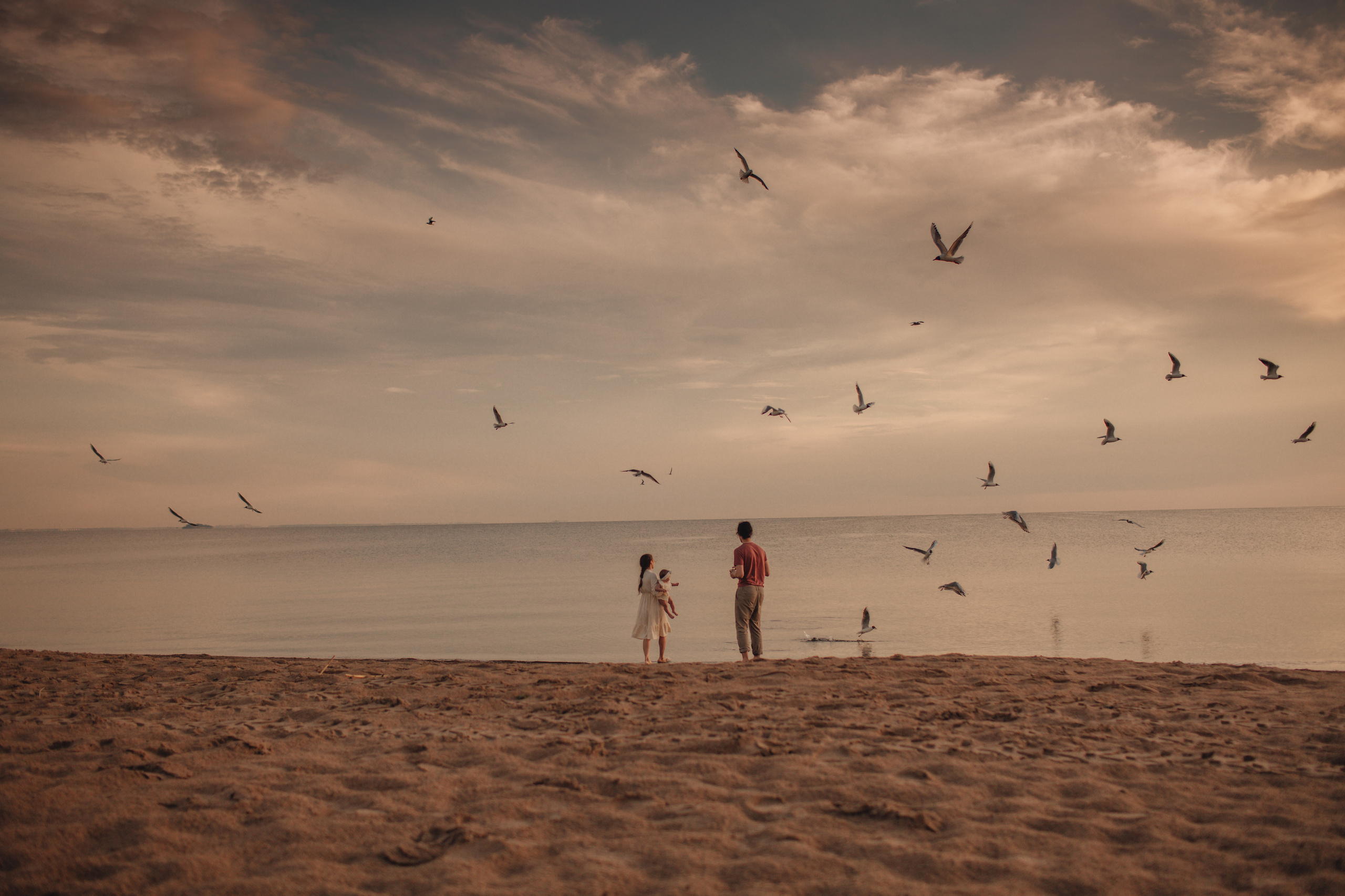 Закатная сьемка на заливе. Свадебный и семейный фотограф Спб Бошман Ирина