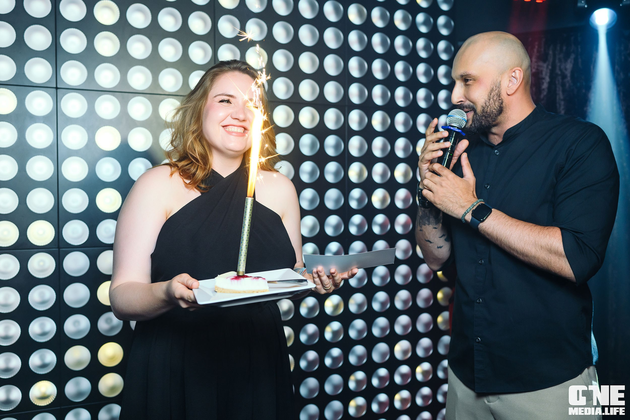 Фоторепортаж из караоке-клуба Эйфория. One Media Life: фоторепортажи, фотоотчеты с мероприятий и заведений