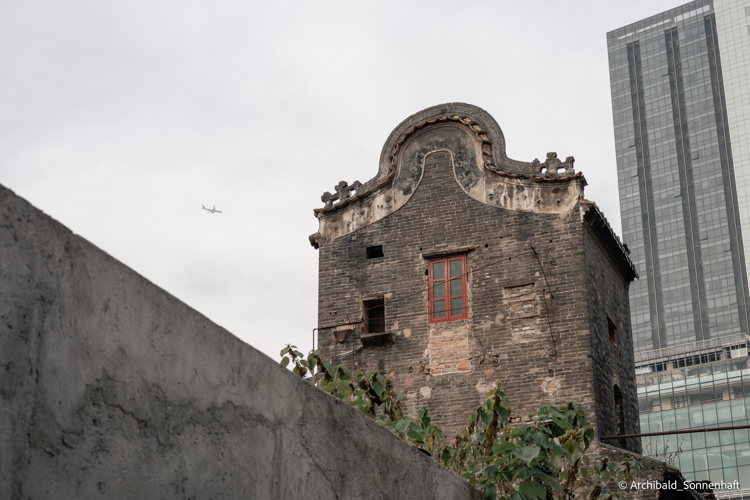 Yuexiu district in Guangzhou. Photographer in Guangzhou, China. Archibald Sonnenhaft