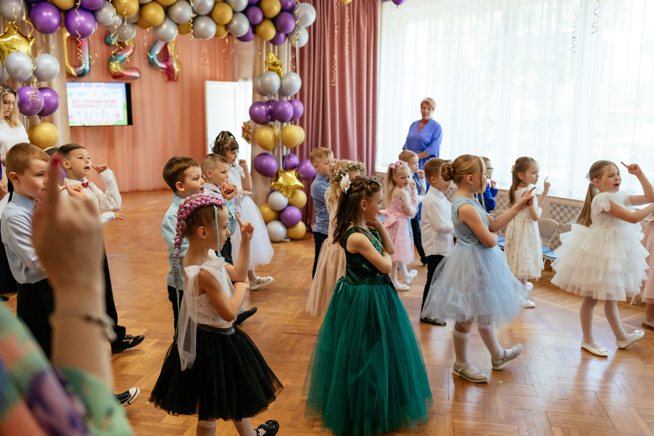Праздник в детском саду. Семейный фотограф в Минске Приболовец Светлана