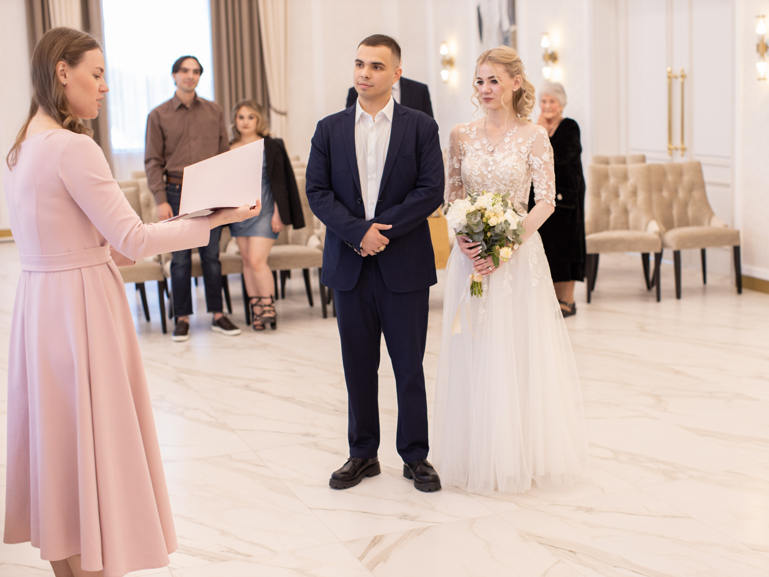 Руслан и Анастасия. Главная