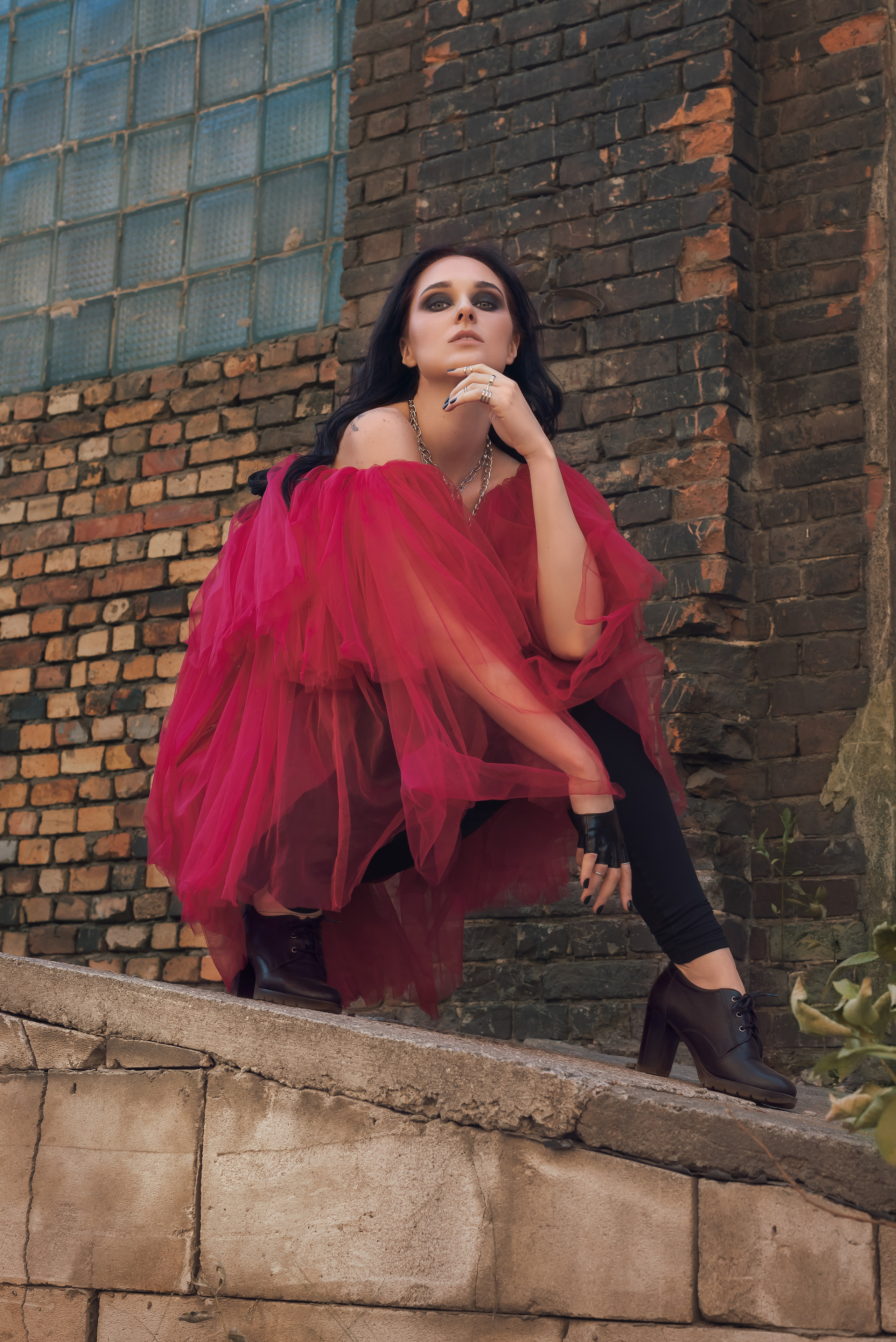 The beauty of destruction. Фотограф, ретушёр, графический дизайнер в Петербурге Адрианова Настя