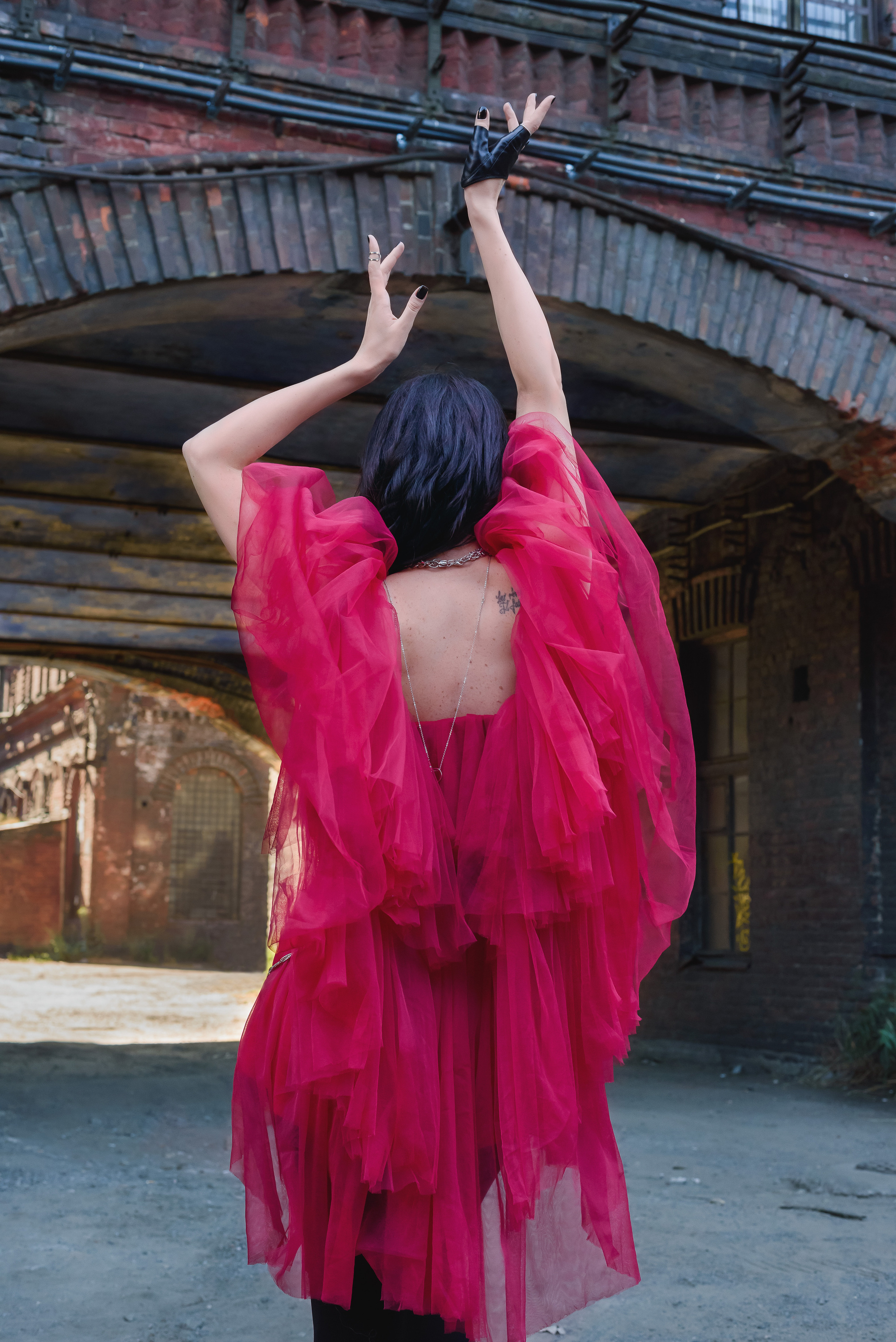 The beauty of destruction. Фотограф, ретушёр, графический дизайнер в Петербурге Адрианова Настя