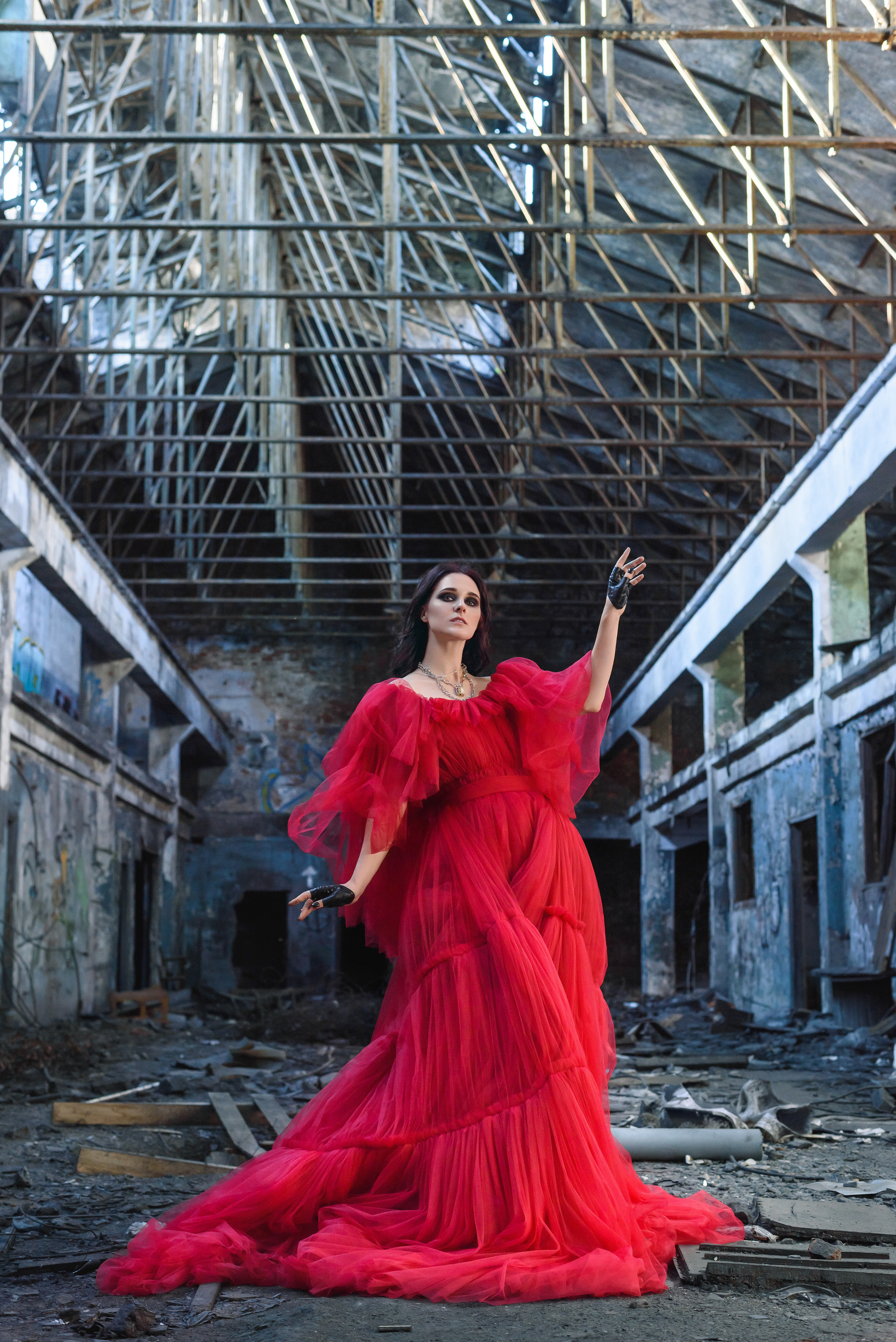 The beauty of destruction. Фотограф, ретушёр, графический дизайнер в Петербурге Адрианова Настя