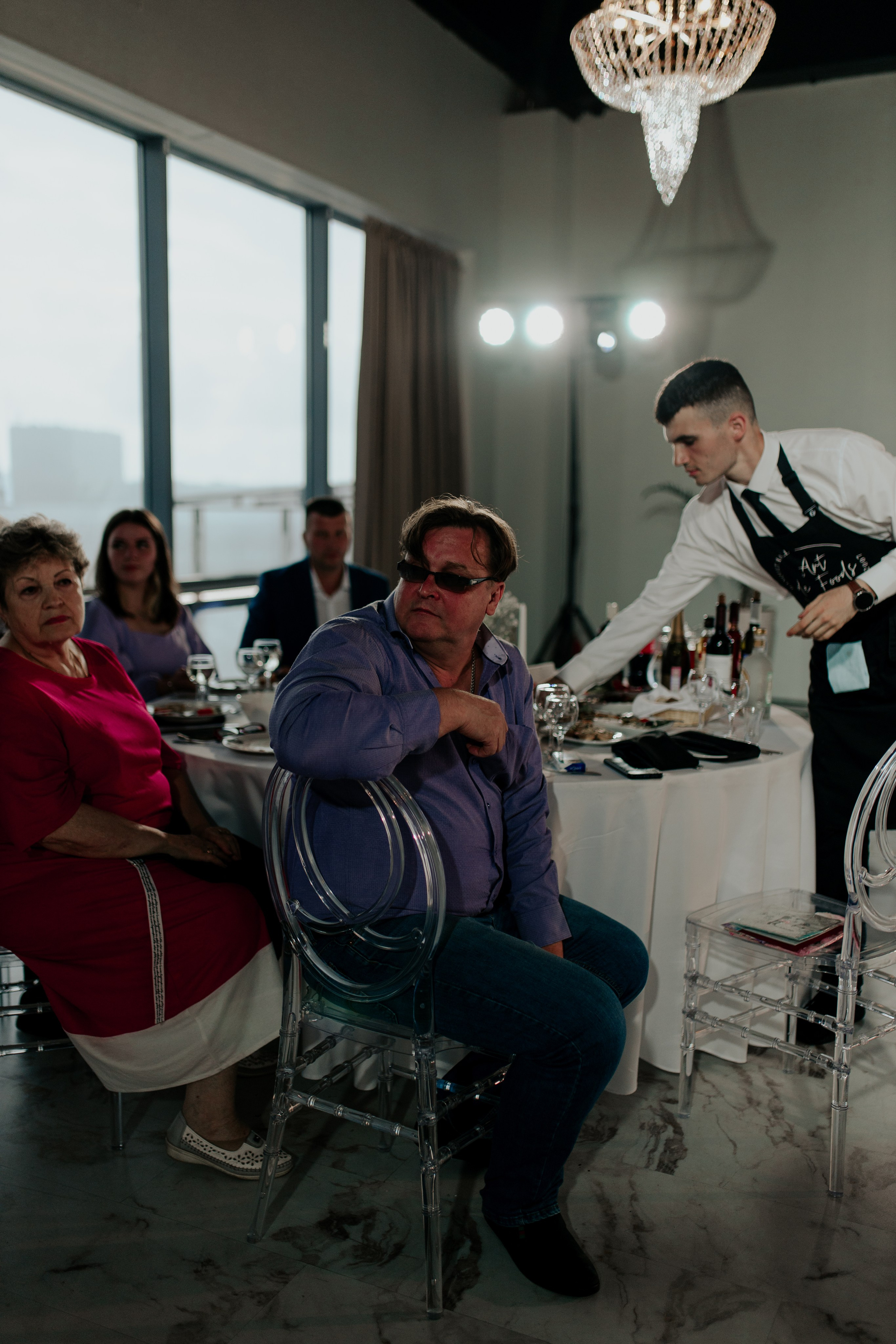 Свадебный банкет в Санкт-Петербурге — Трогательная фотосессия с родными и лавстори. Фотограф в Санкт-Петербурге Лиза Семченкова