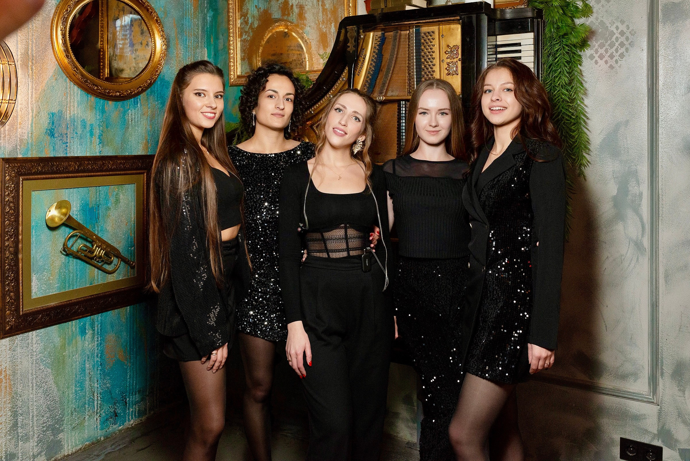 ОСОБНЯК. Ваш Event фотограф & Репортаж & Fashion & ИИ