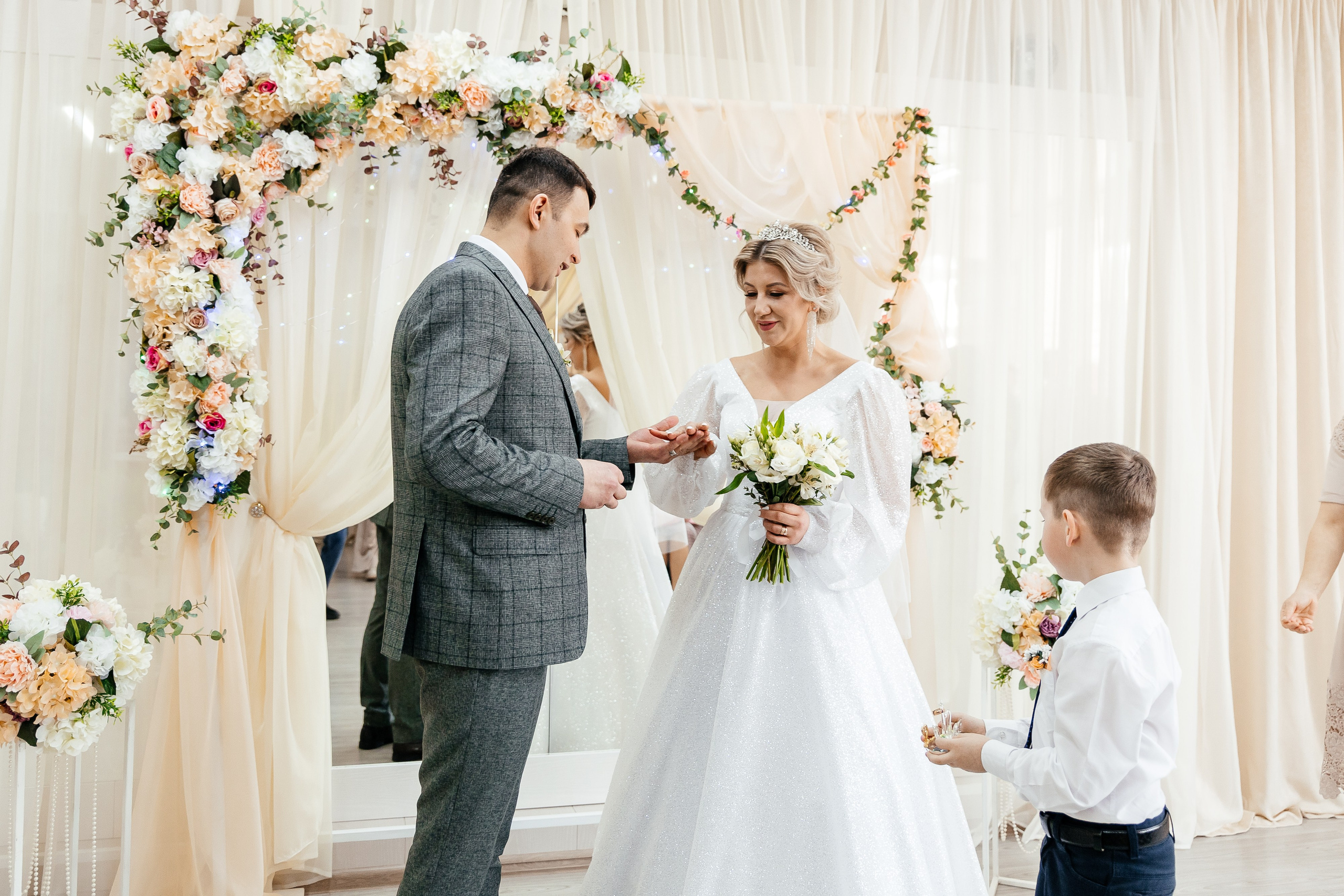 Алмаз и Юля. Ваш самый лучший фотограф!