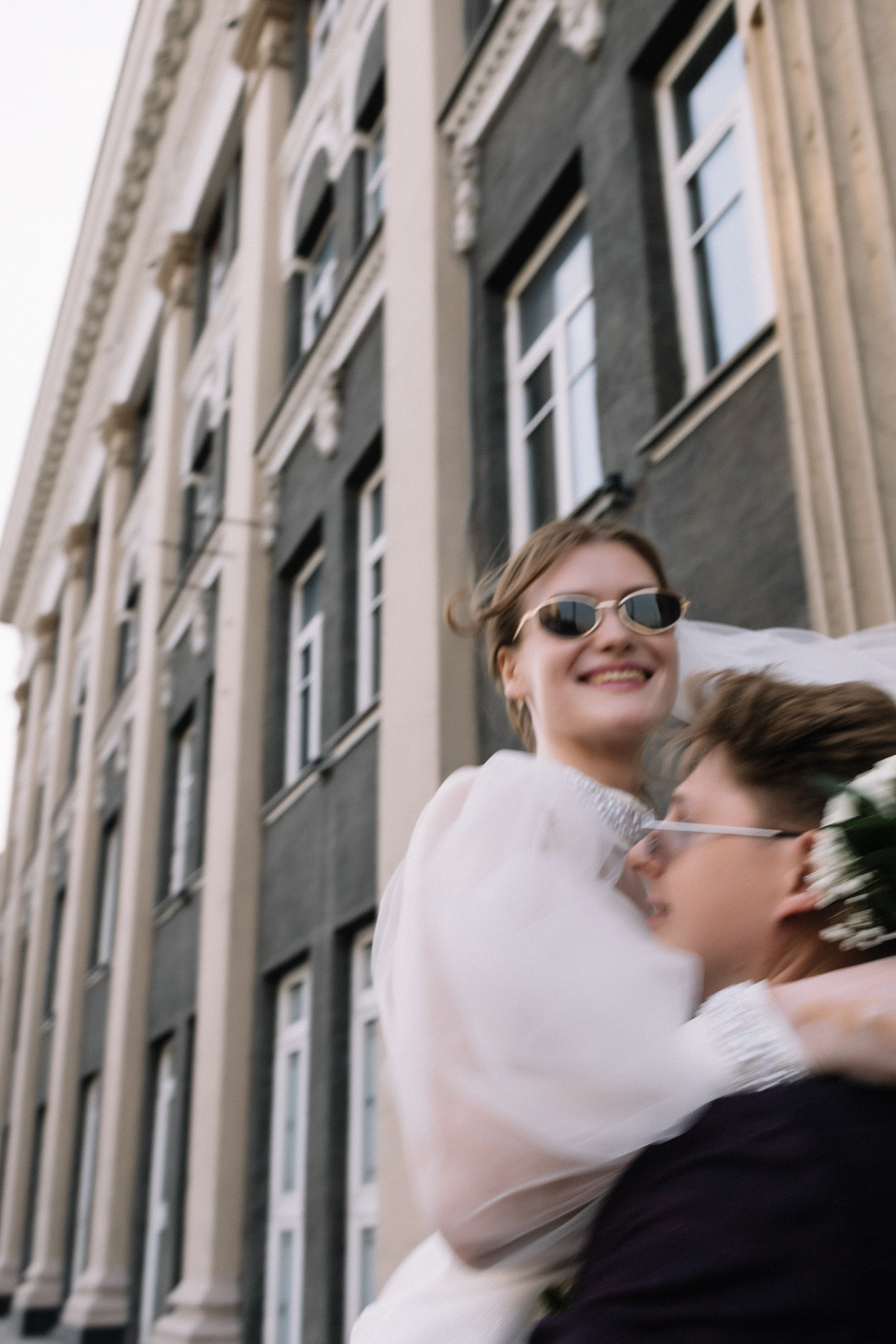 Владислав и Юлия Вечерняя прогулка по городу. Свадебный Фотограф в Иркутске Екатерина Елисеева