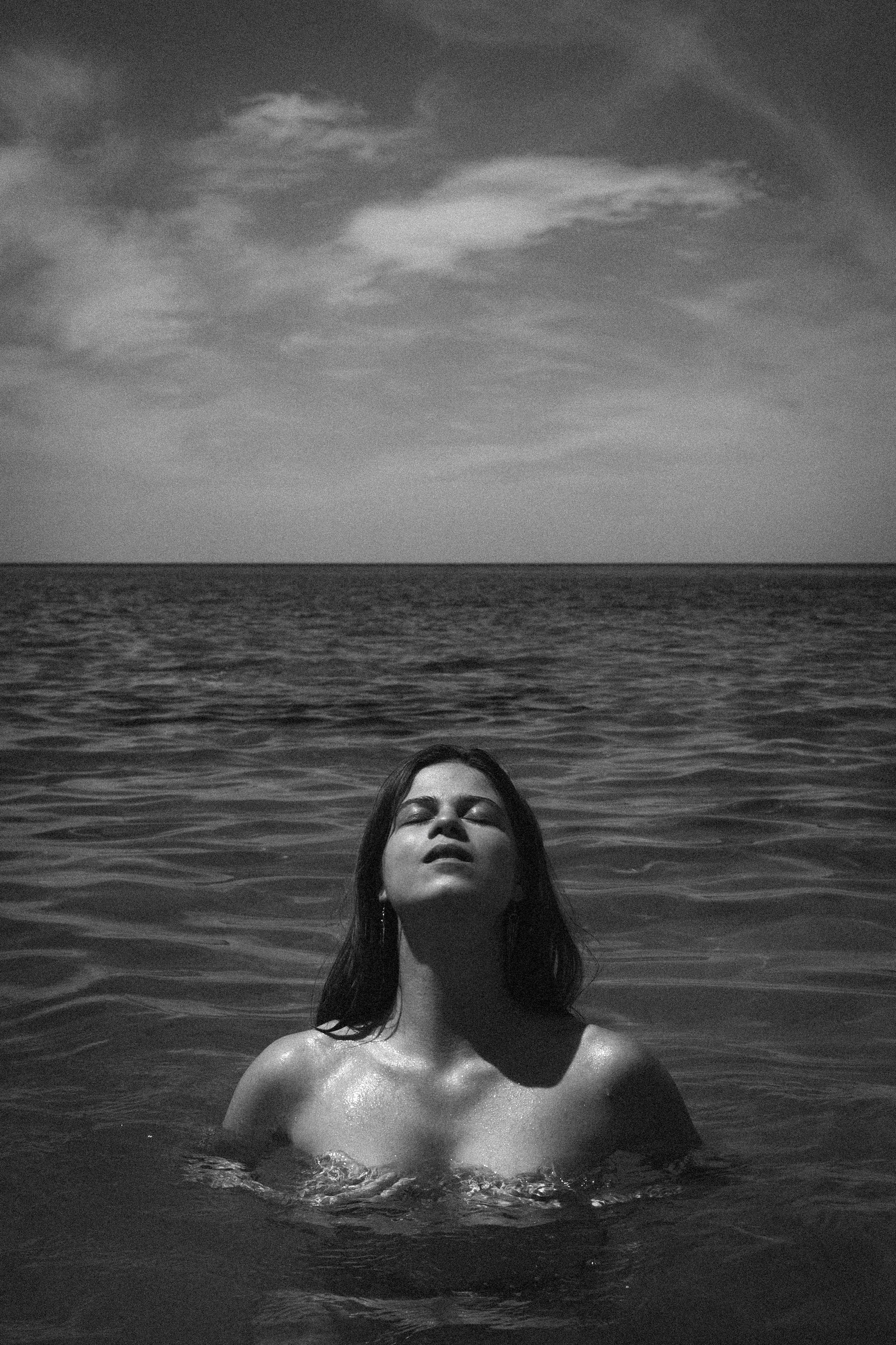 Голубая бездна 18+. Фотограф в Краснодаре Лагунов Владимир