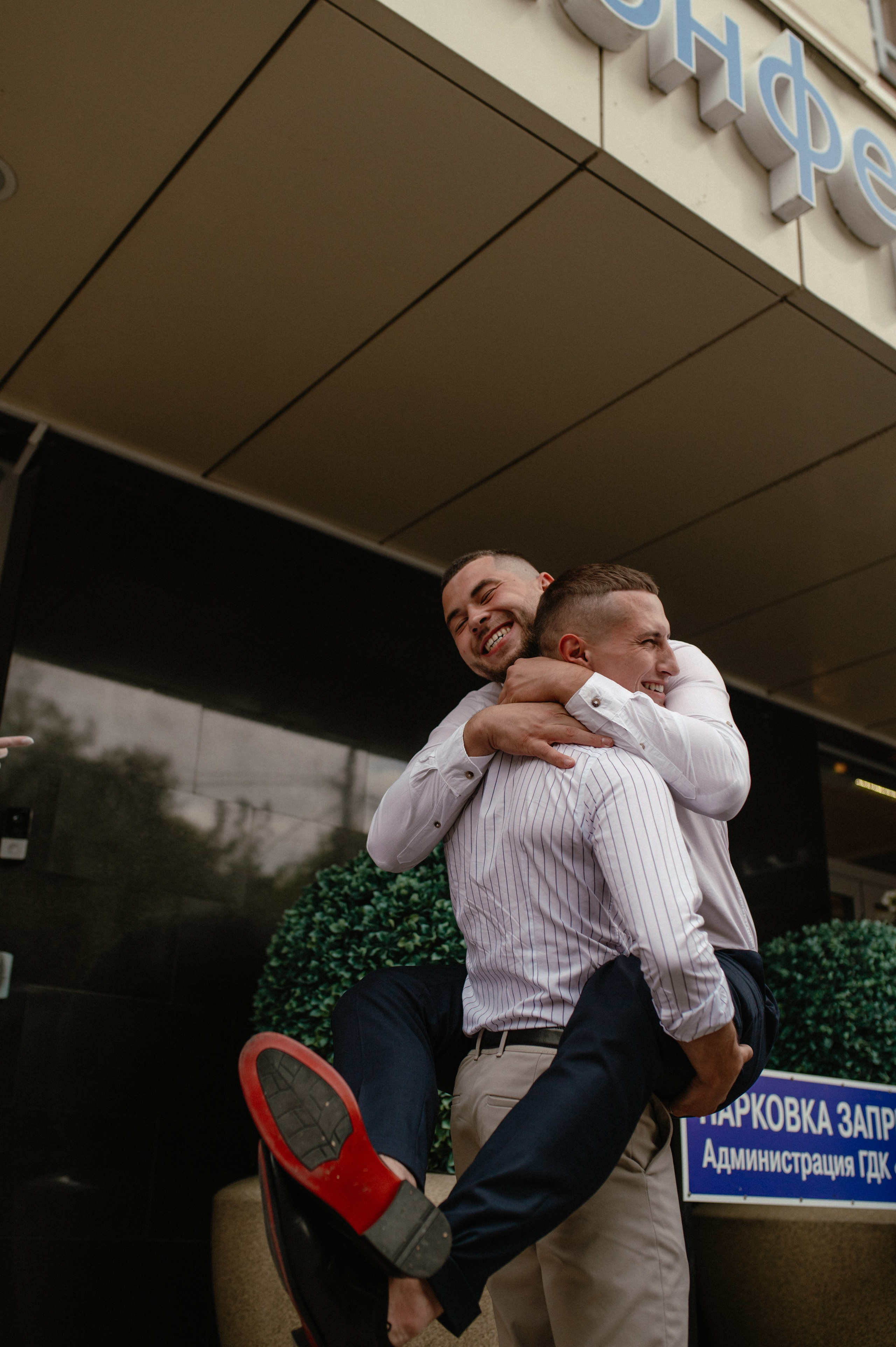 03.08.2024. RETOUCH-HOUSE