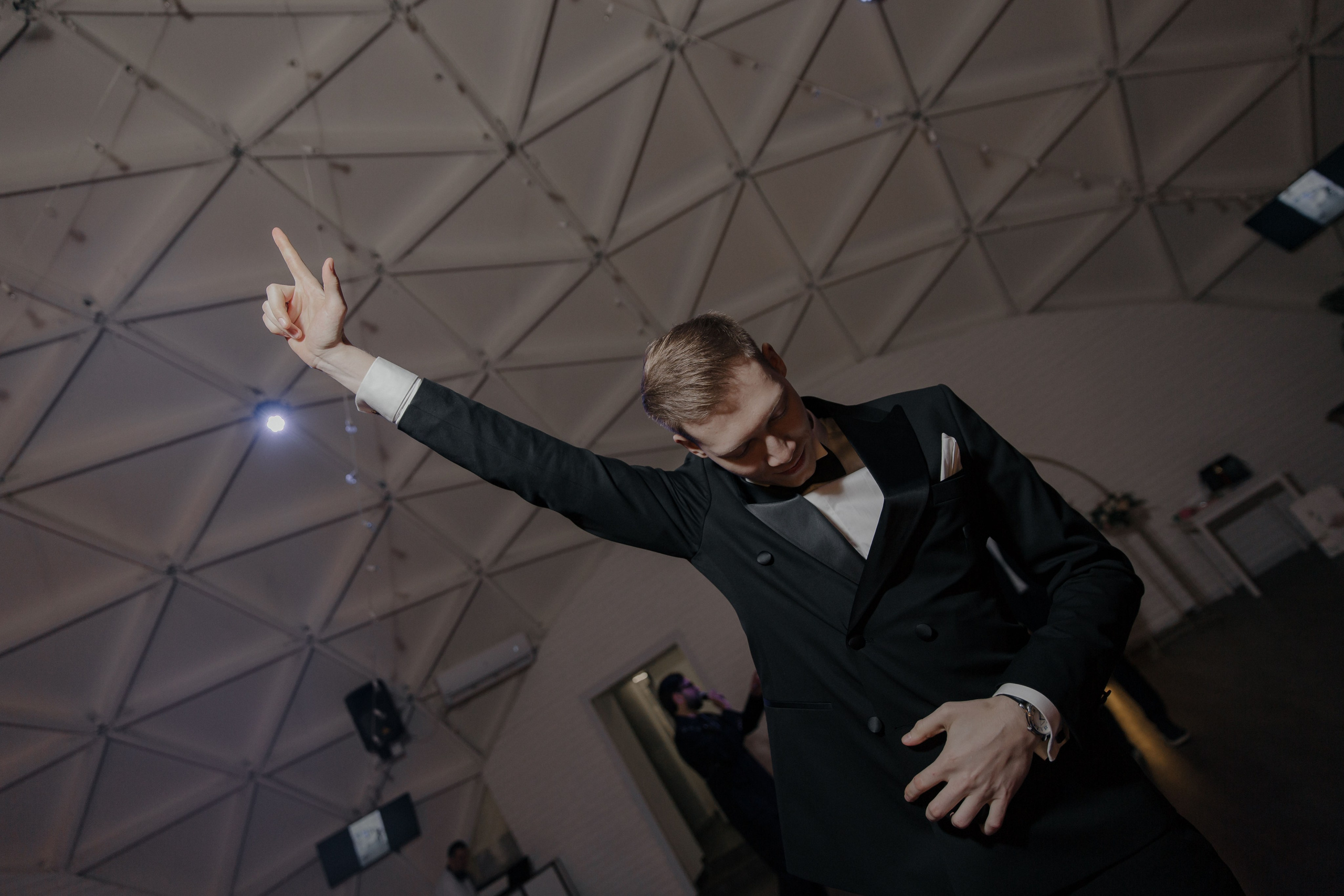 07.05.2024. RETOUCH-HOUSE