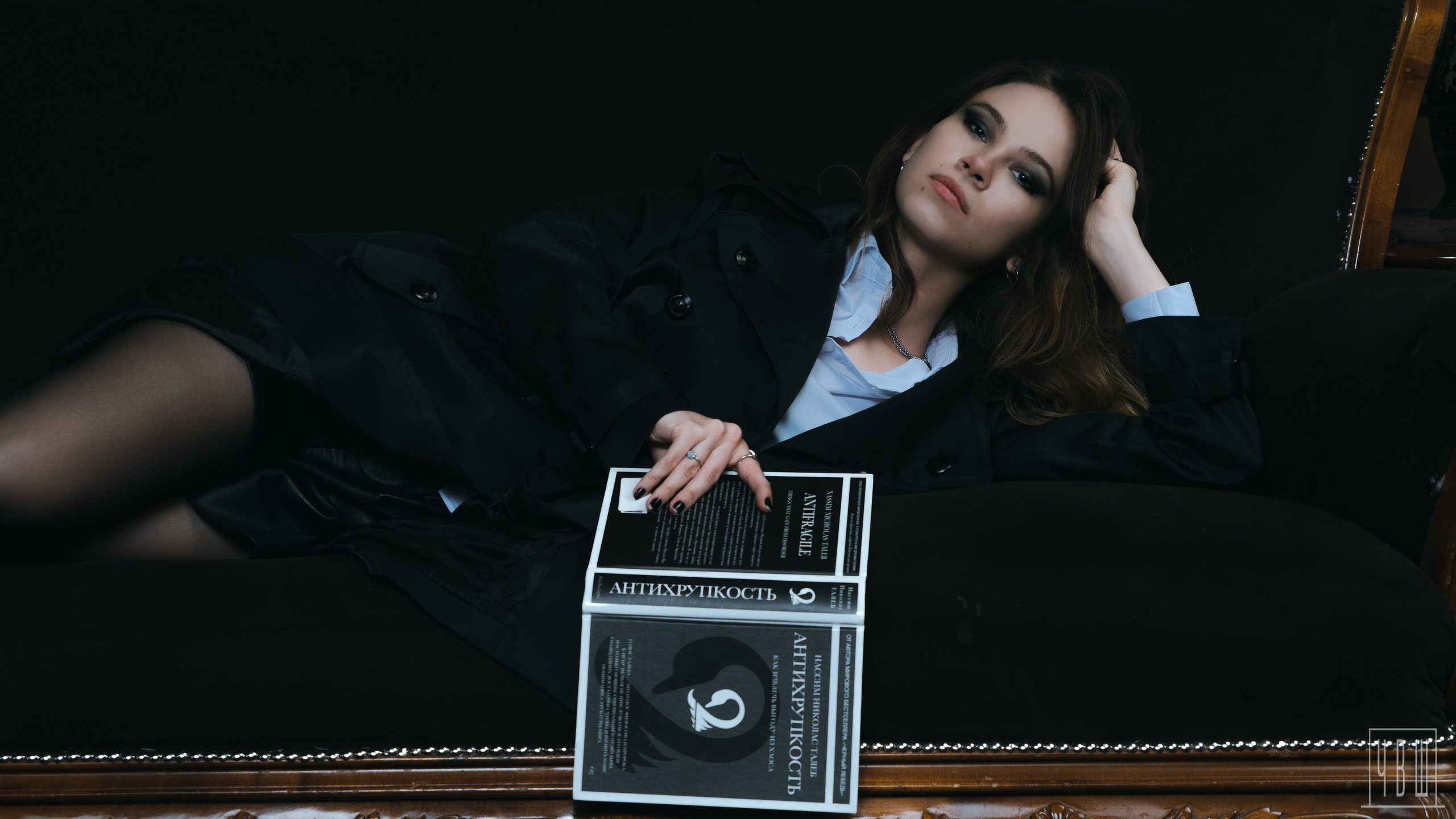 Даша, 02.09.2025, Adini. Человек в Шляпе