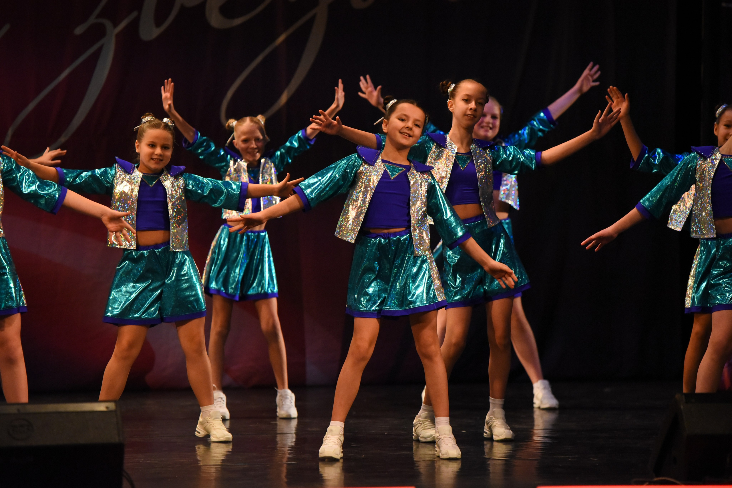 13 декабря, г. Калининград. Золотое яблочко